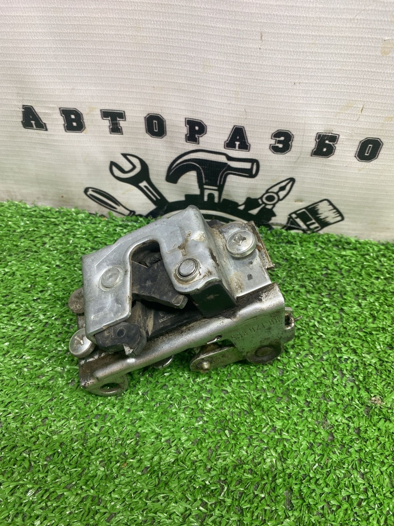 https://ycs.partsauto.market/partsauto-images/thmbs/userImages/cca1856e256b5441544f9aba03b424a6/part/373930a3-b82e-4549-a1e3-da167e3c4b45_1780463311713.jpg