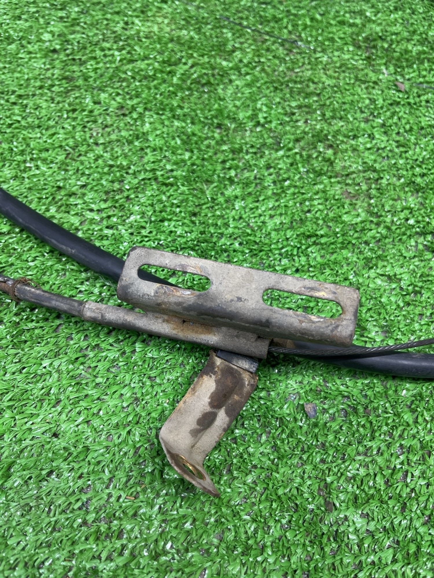 https://ycs.partsauto.market/partsauto-images/thmbs/userImages/cca1856e256b5441544f9aba03b424a6/part/38344ca1-c846-4605-a13f-566b96a25b57_1782536096796.jpg