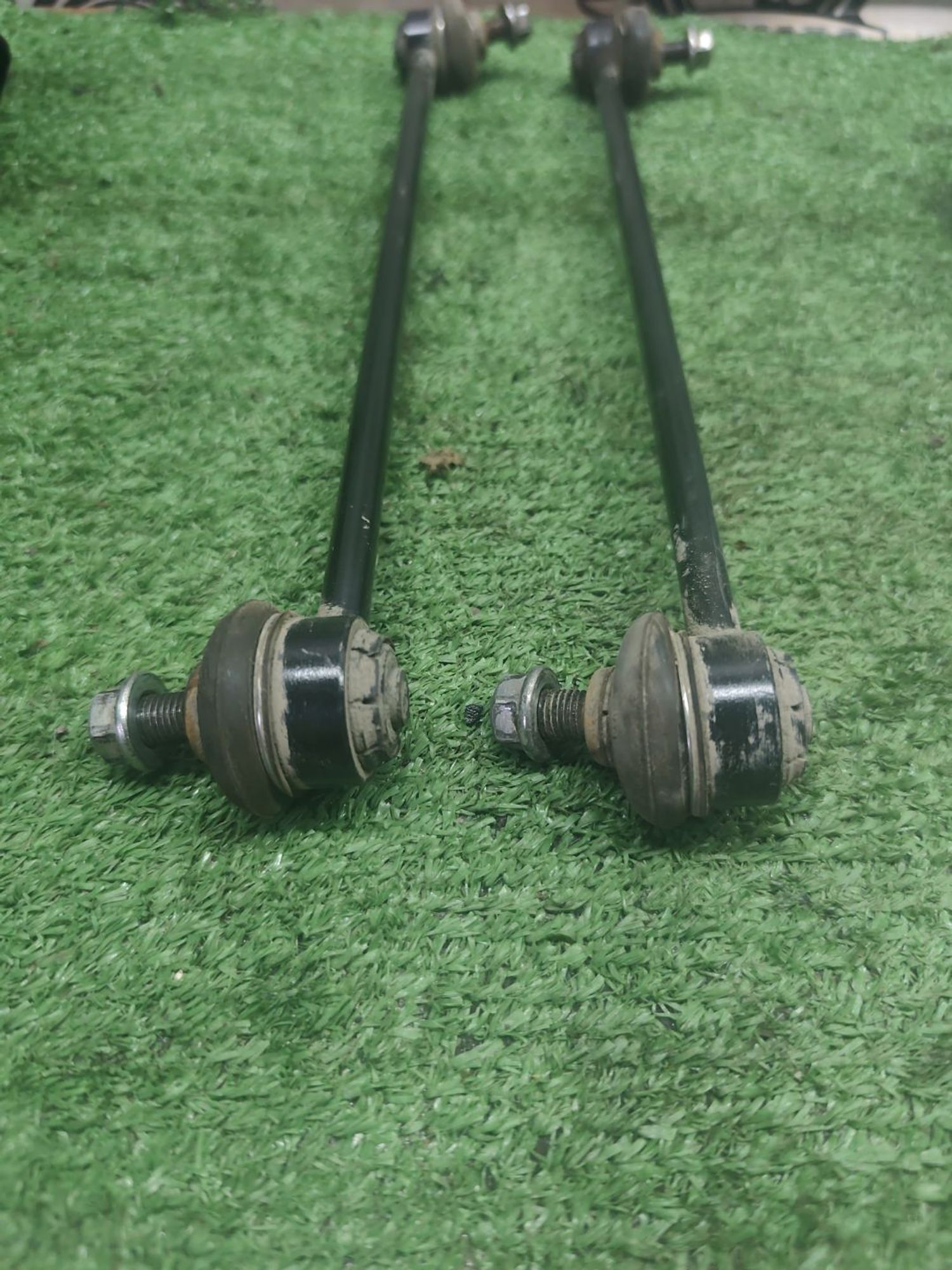 https://ycs.partsauto.market/partsauto-images/thmbs/userImages/cca1856e256b5441544f9aba03b424a6/part/3994a140-bd03-4a5a-b37d-075b1efe61d0_1777807492845.jpg