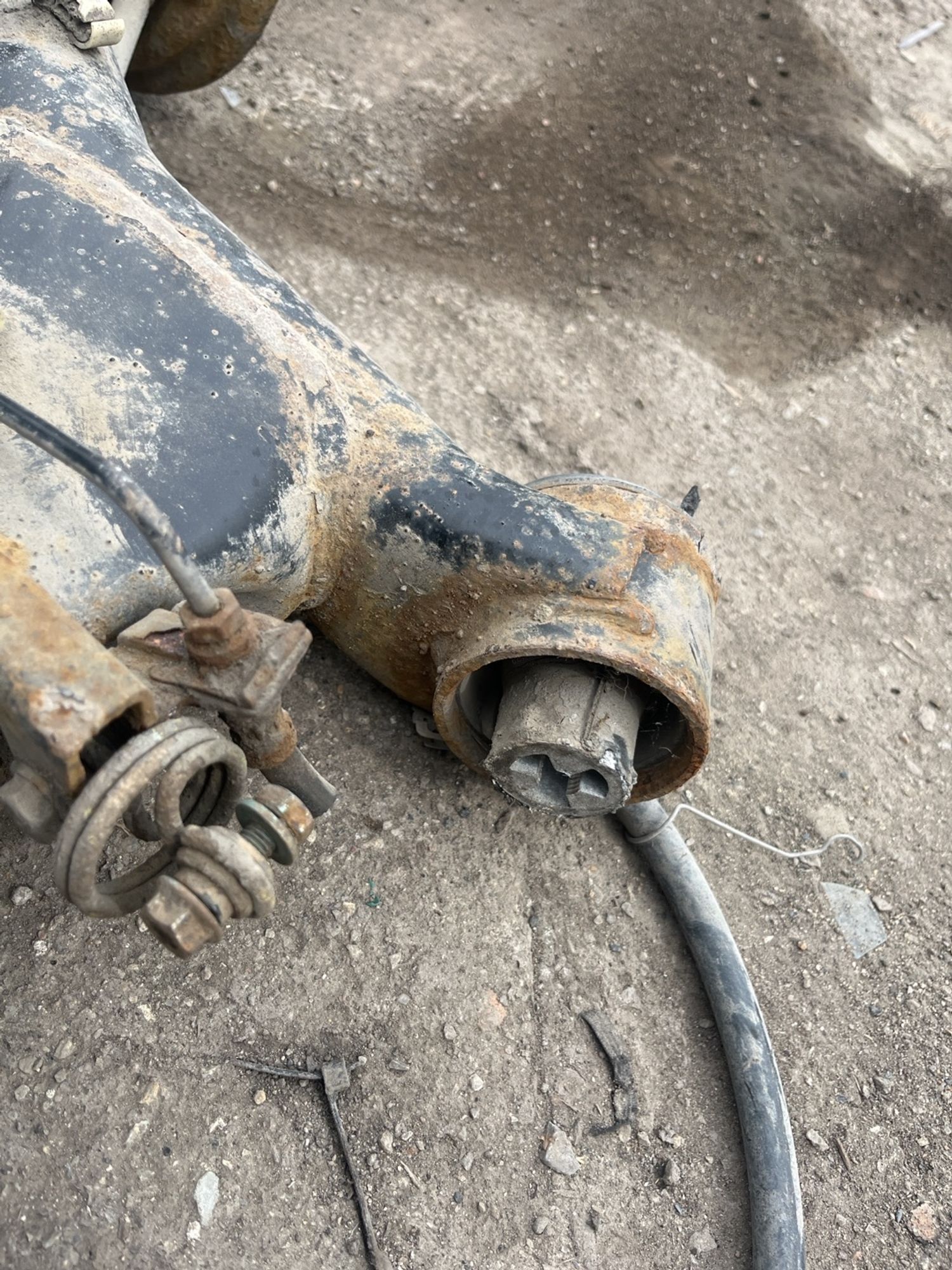 https://ycs.partsauto.market/partsauto-images/thmbs/userImages/cca1856e256b5441544f9aba03b424a6/part/39cb9e4b-62a7-4cce-8b94-49e2eb4ab3a1_1778578650862.jpg