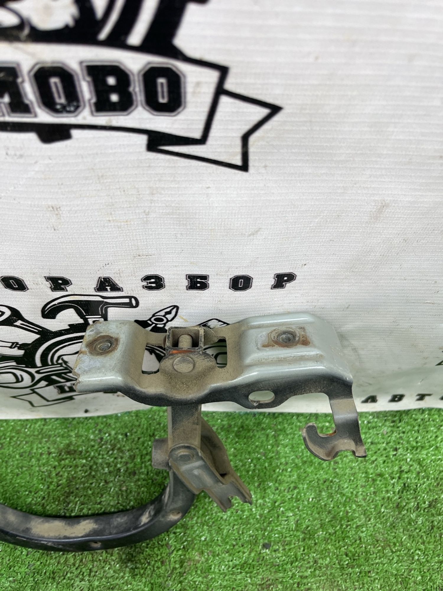 https://ycs.partsauto.market/partsauto-images/thmbs/userImages/cca1856e256b5441544f9aba03b424a6/part/3b36b02a-7783-4fef-9881-2391aee3cbd3_1776332574667.jpg