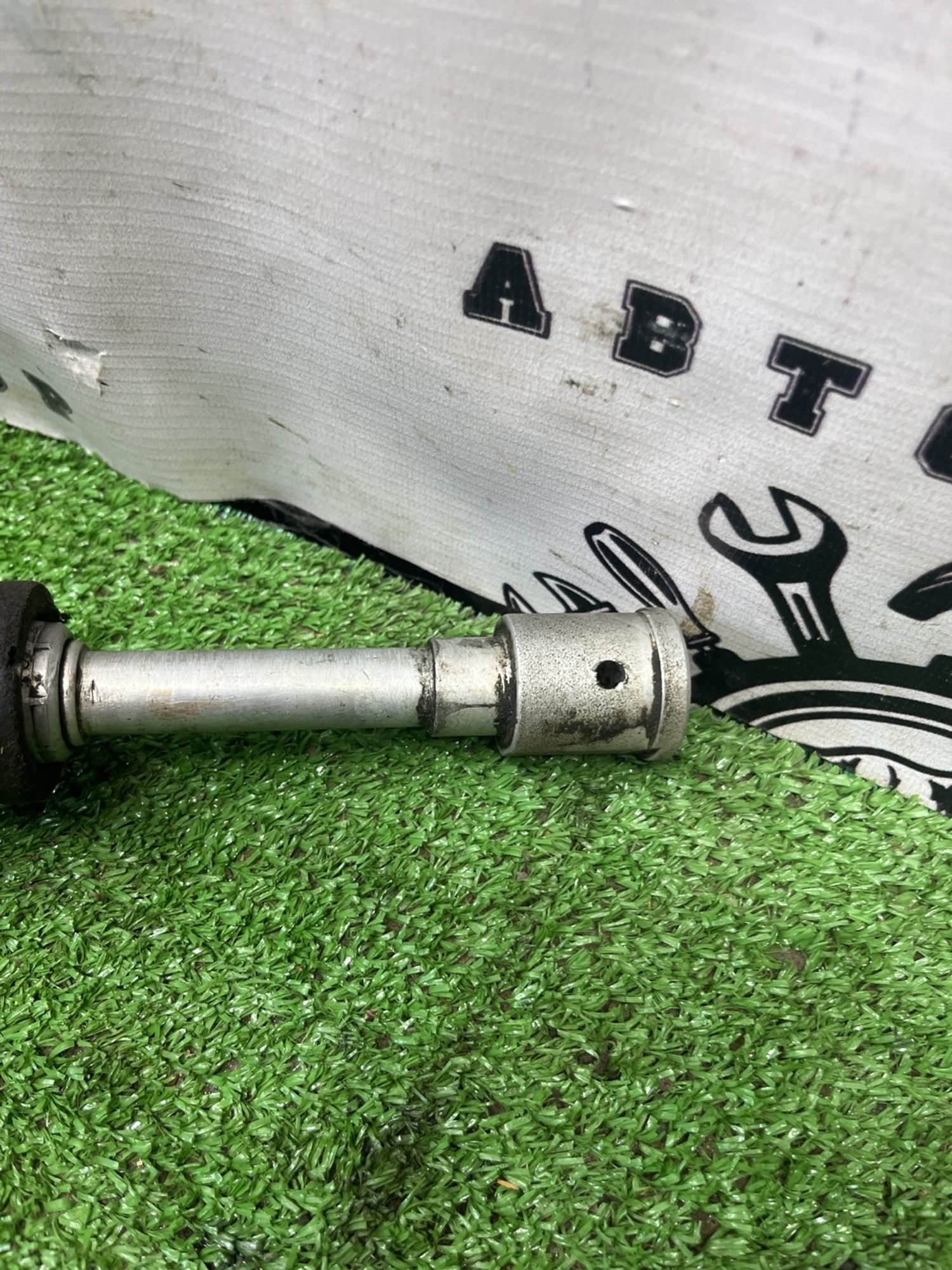 https://ycs.partsauto.market/partsauto-images/thmbs/userImages/cca1856e256b5441544f9aba03b424a6/part/3c2700ae-7418-49f5-b56c-8d737becc10e_1779095727696.jpg