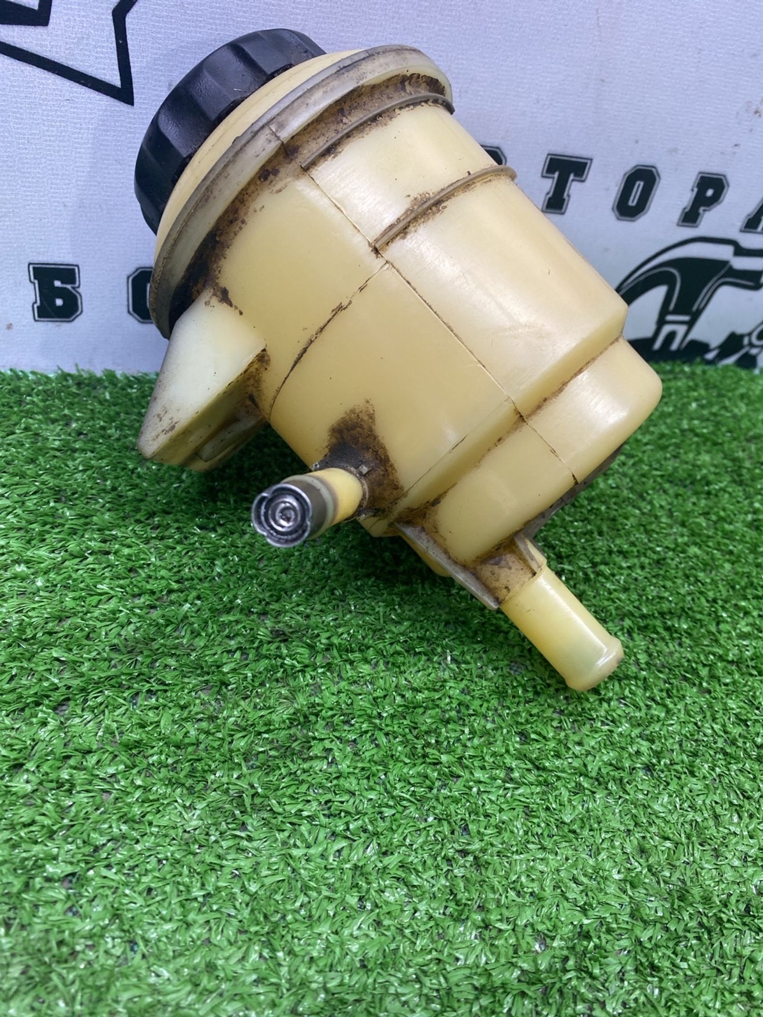 https://ycs.partsauto.market/partsauto-images/thmbs/userImages/cca1856e256b5441544f9aba03b424a6/part/3c420781-1e80-43c0-b501-89e777cfac49_1787310885823.jpg