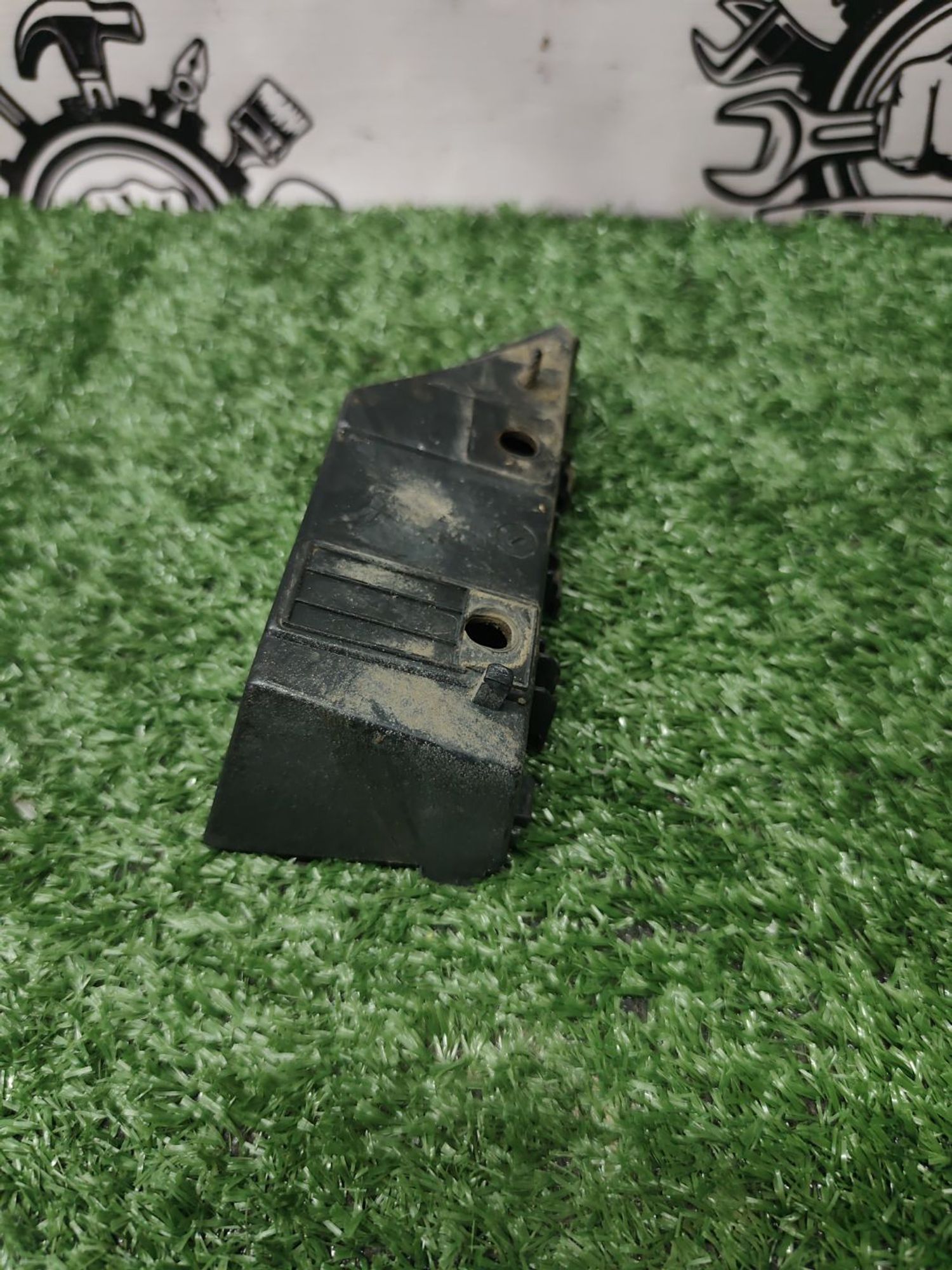https://ycs.partsauto.market/partsauto-images/thmbs/userImages/cca1856e256b5441544f9aba03b424a6/part/3c8c7708-1573-4d68-b0ca-97e76bfa98c1_1781005062507.jpg