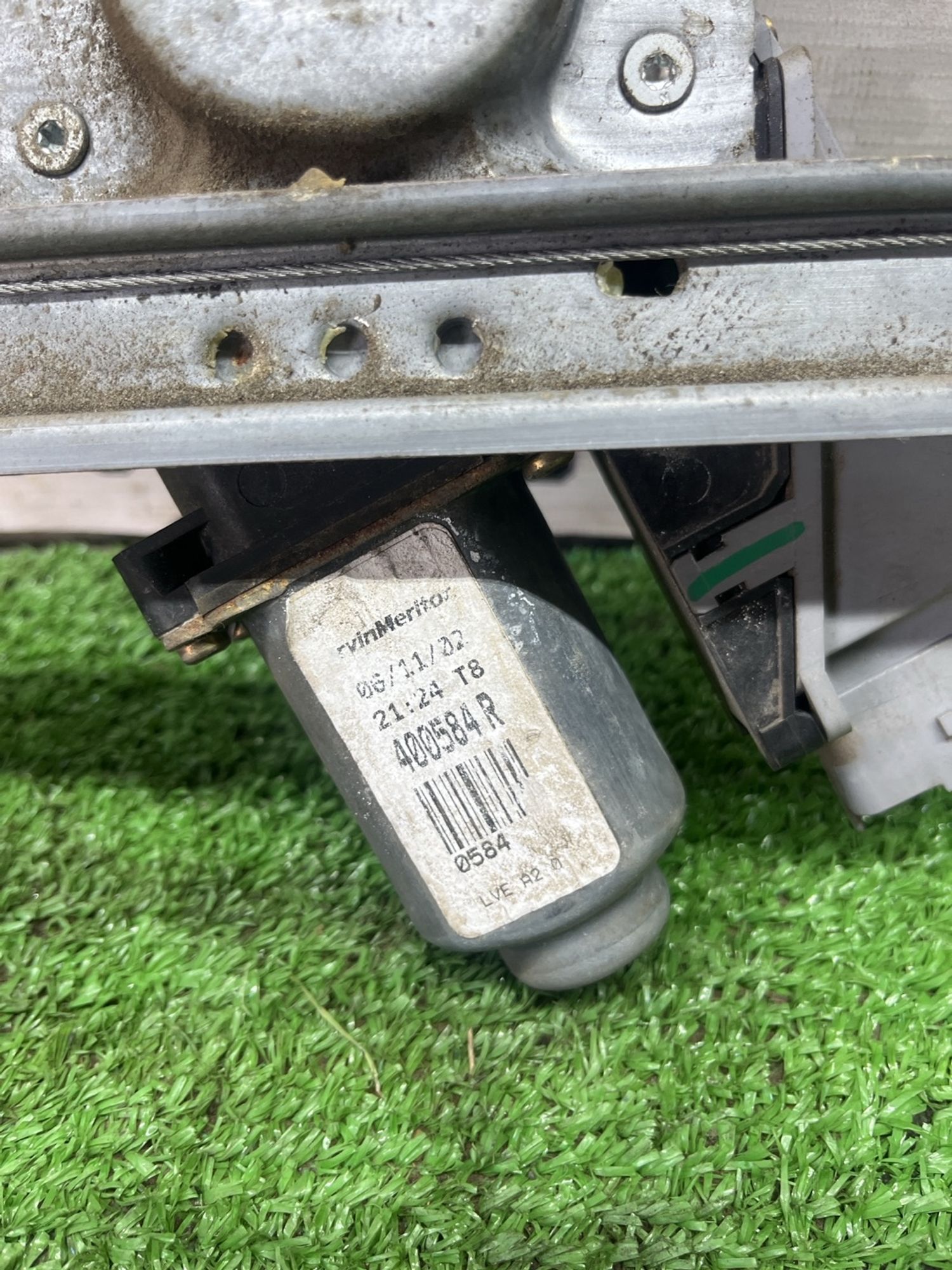 https://ycs.partsauto.market/partsauto-images/thmbs/userImages/cca1856e256b5441544f9aba03b424a6/part/3d8484be-0c37-4cfc-b5fe-c6979f967c91_1777449933960.jpg