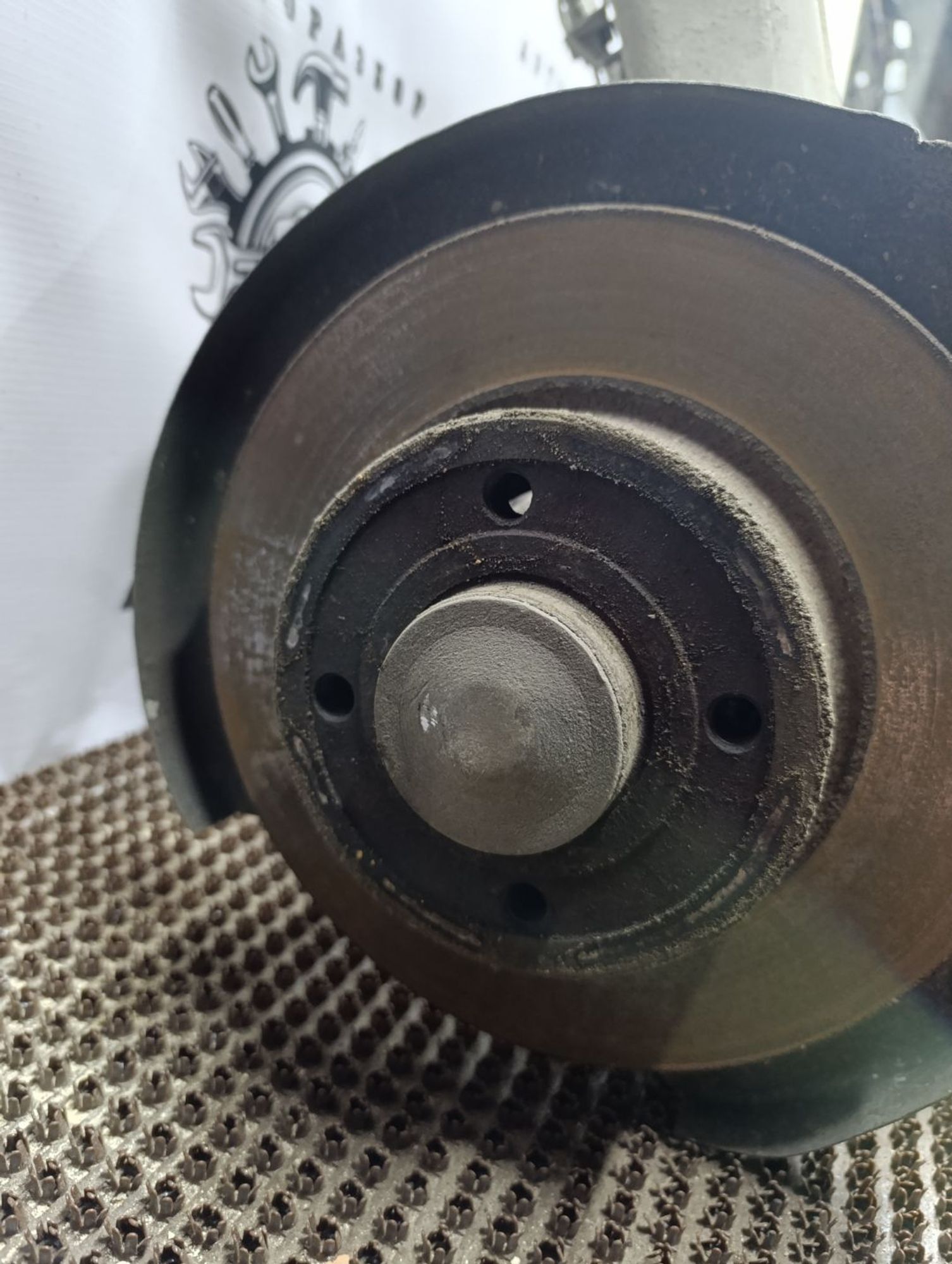 https://ycs.partsauto.market/partsauto-images/thmbs/userImages/cca1856e256b5441544f9aba03b424a6/part/3de41b0a-18ee-4af9-a664-98a738379018_1745436188860.jpg