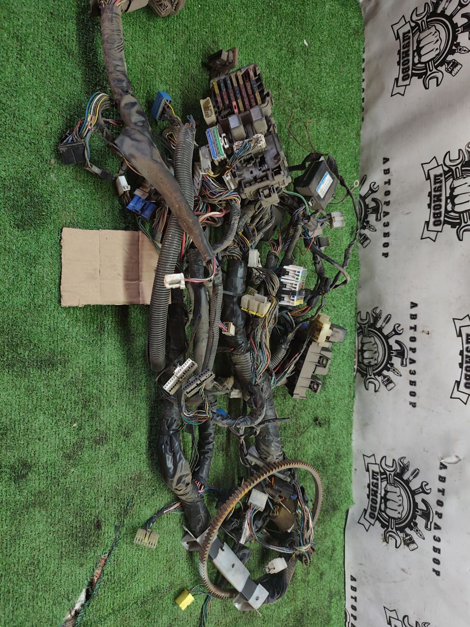 https://ycs.partsauto.market/partsauto-images/thmbs/userImages/cca1856e256b5441544f9aba03b424a6/part/3e1ae8e5-3890-4fae-abd7-e7220e120f64_1778130212353.jpg