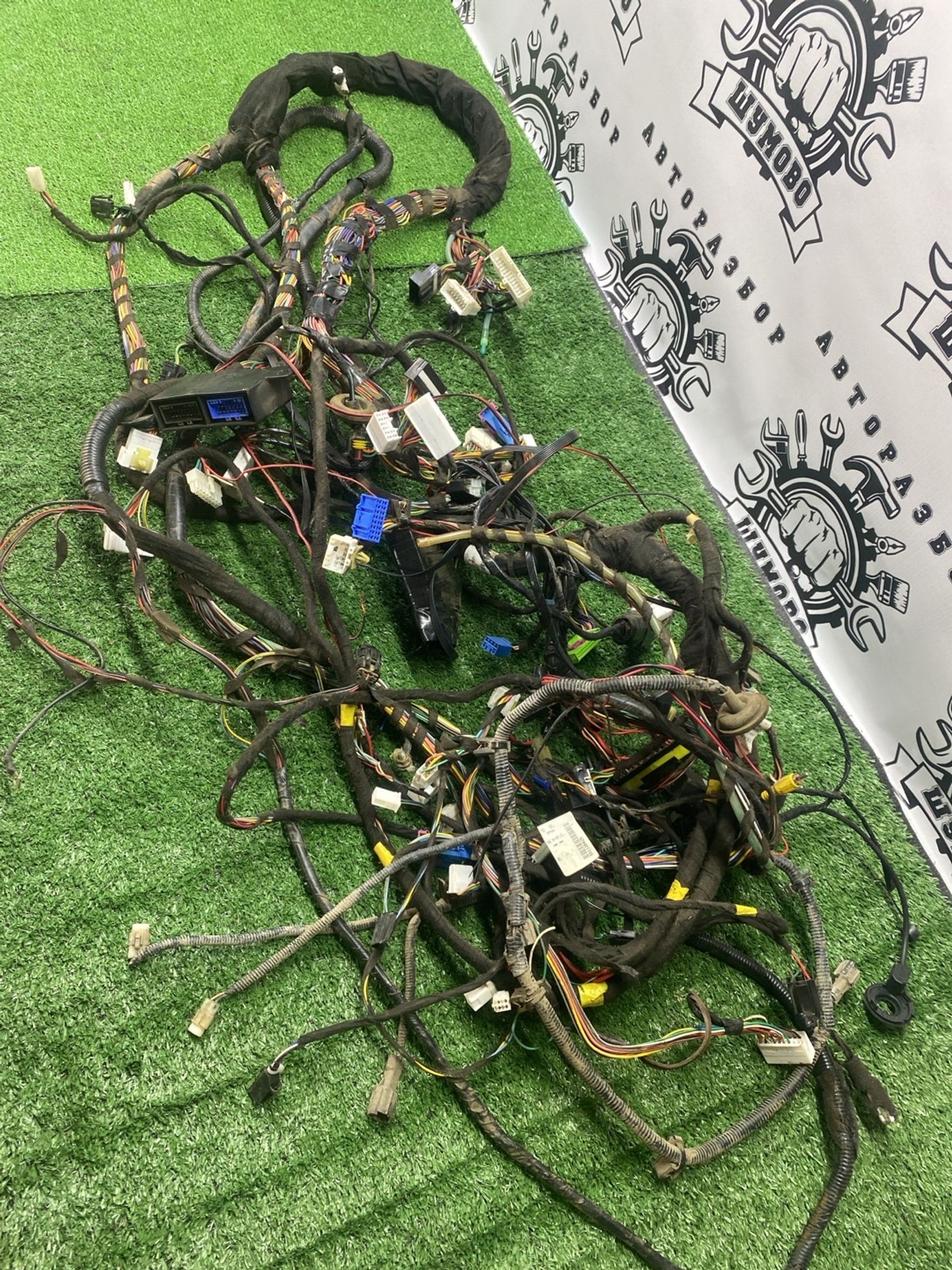 https://ycs.partsauto.market/partsauto-images/thmbs/userImages/cca1856e256b5441544f9aba03b424a6/part/3e5fb7e1-c19d-4d0b-a64c-1dcf4aaabd17_1781084153495.jpg
