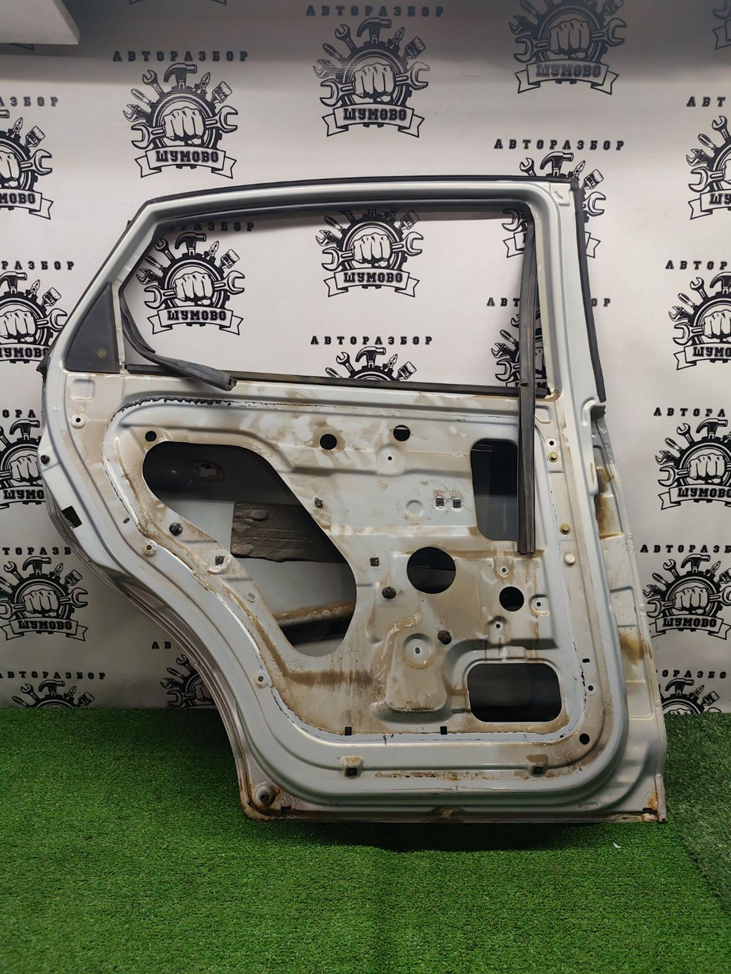 https://ycs.partsauto.market/partsauto-images/thmbs/userImages/cca1856e256b5441544f9aba03b424a6/part/3e64e8d1-6457-4eae-9059-b00659e2d3ce_1781008261570.jpg