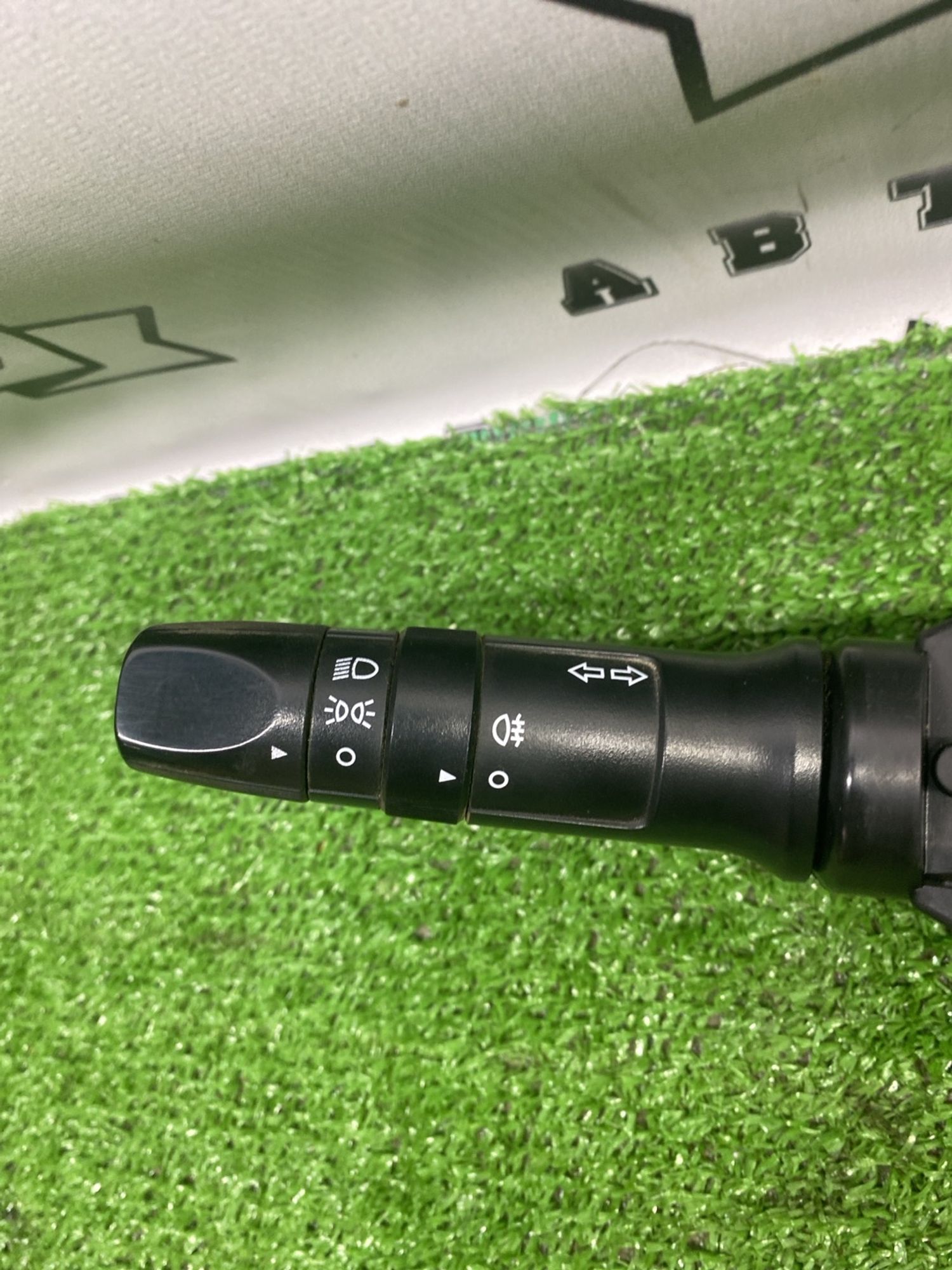 https://ycs.partsauto.market/partsauto-images/thmbs/userImages/cca1856e256b5441544f9aba03b424a6/part/3f6c5b40-2dd8-49b7-a8e4-6a0bfec40f10_1782557296656.jpg