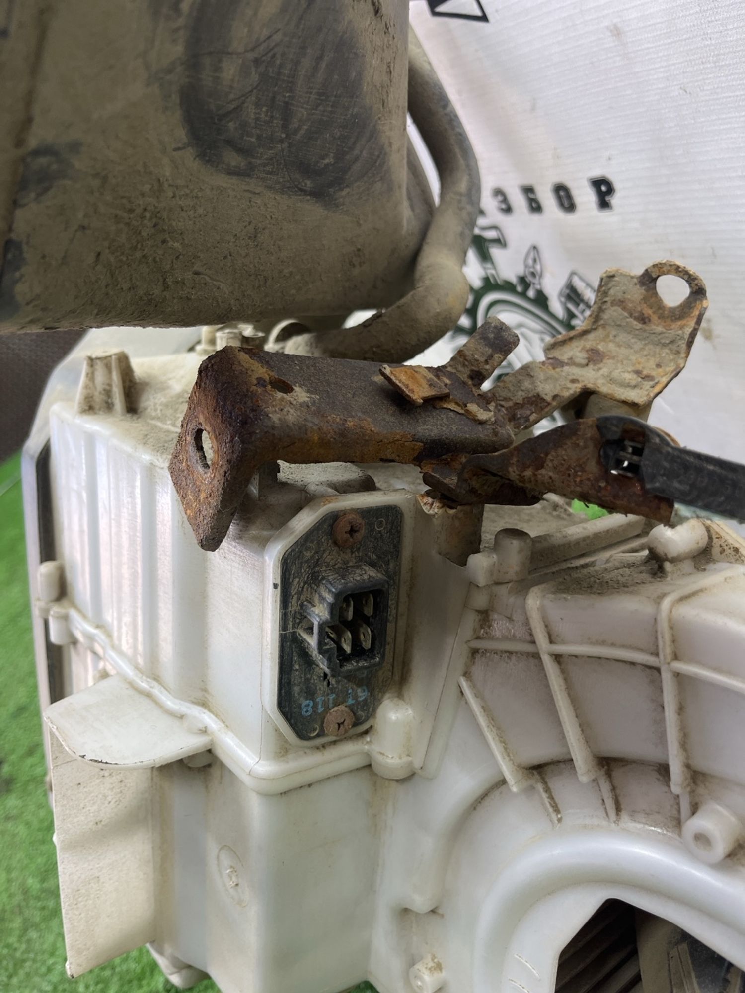 https://ycs.partsauto.market/partsauto-images/thmbs/userImages/cca1856e256b5441544f9aba03b424a6/part/40065793-41a3-4d5f-baff-5050b57ffee9_1775641275943.jpg
