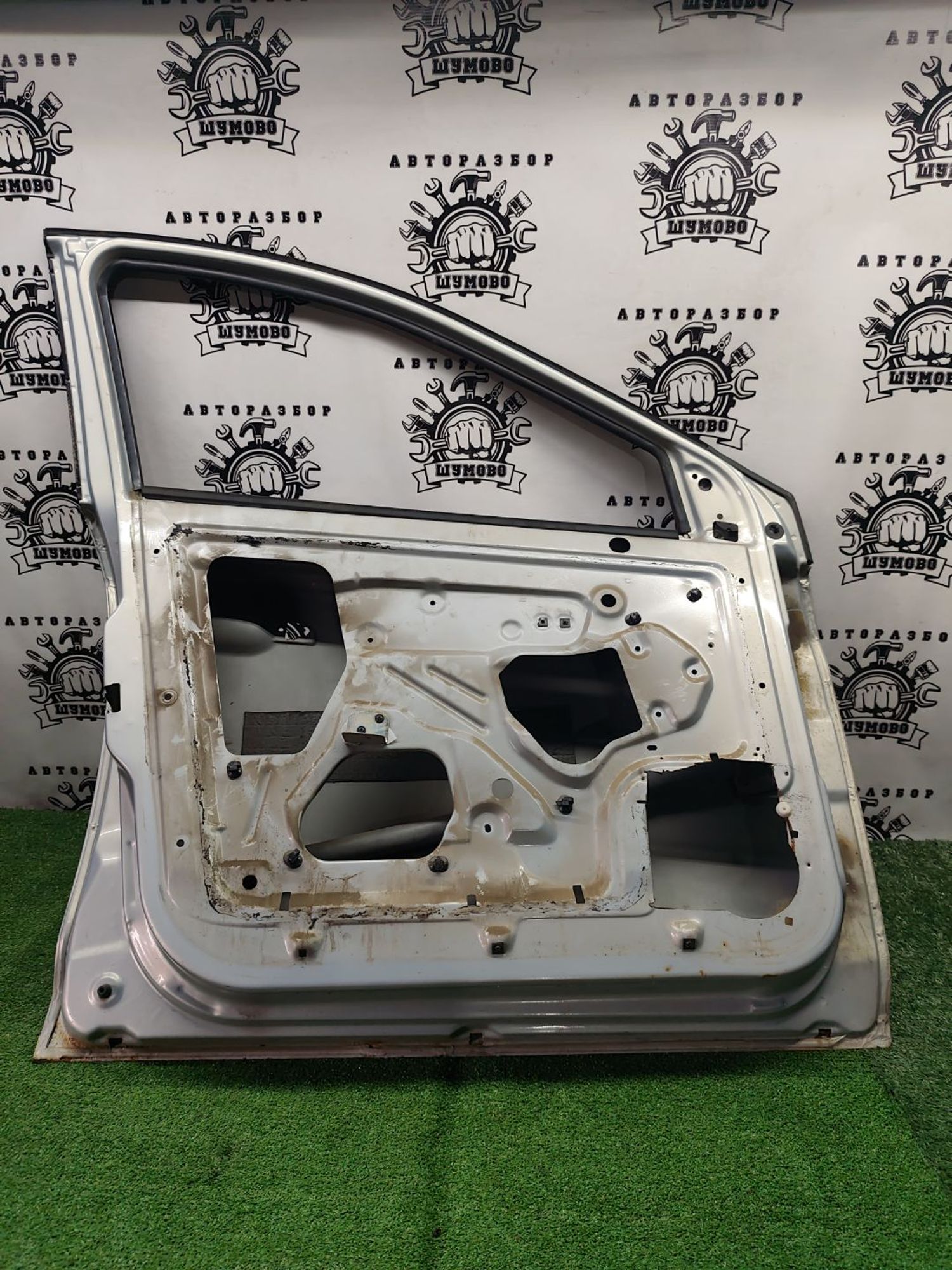 https://ycs.partsauto.market/partsauto-images/thmbs/userImages/cca1856e256b5441544f9aba03b424a6/part/411bf0ae-45ec-4dd0-aee9-d0ee1470d129_1781005965124.jpg