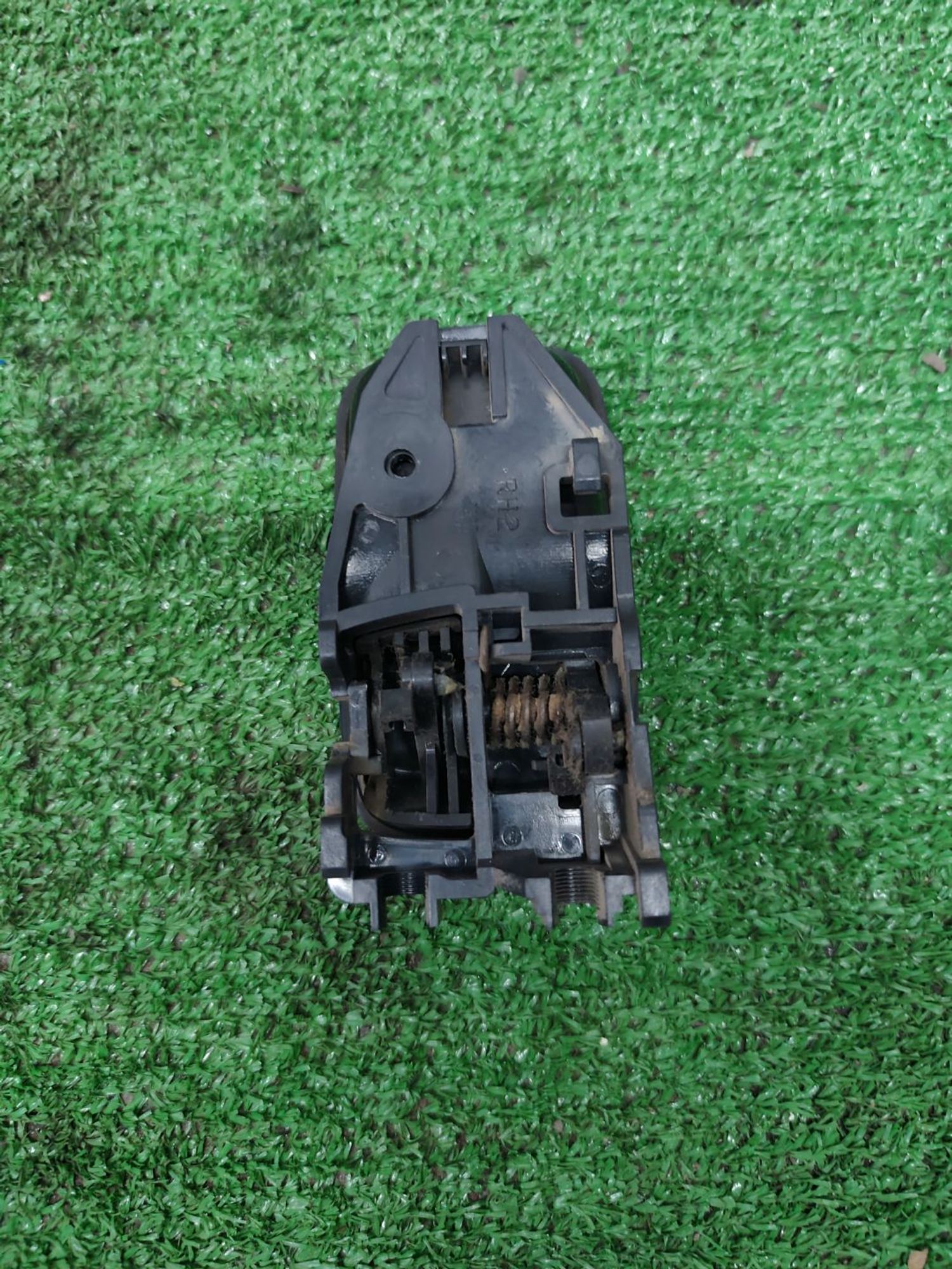 https://ycs.partsauto.market/partsauto-images/thmbs/userImages/cca1856e256b5441544f9aba03b424a6/part/412e693d-e0e2-467c-ab96-917f1f896982_1779257817233.jpg