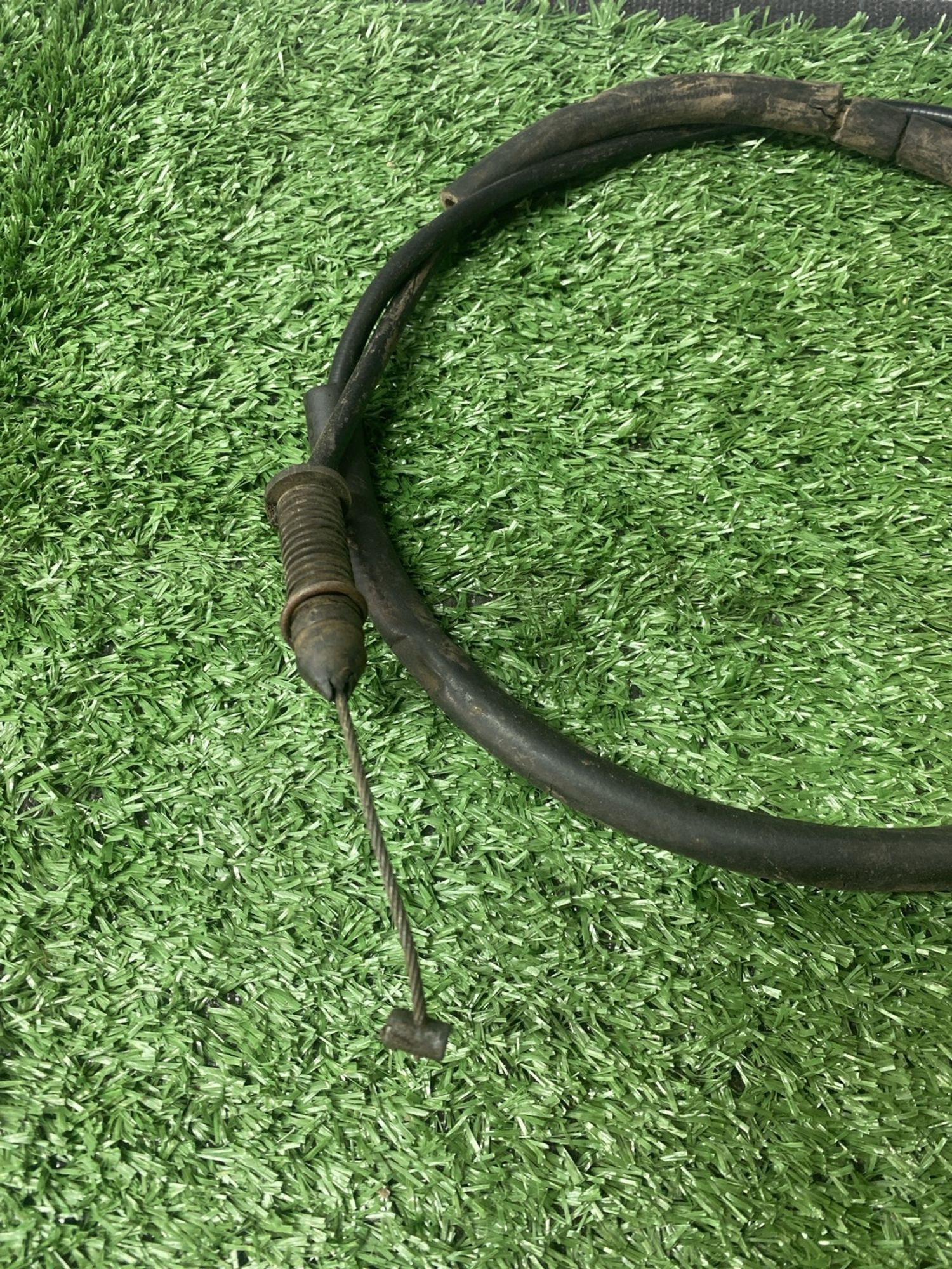 https://ycs.partsauto.market/partsauto-images/thmbs/userImages/cca1856e256b5441544f9aba03b424a6/part/41c76642-cb02-46c4-ae48-96a62ea898b5_1781069631009.jpg