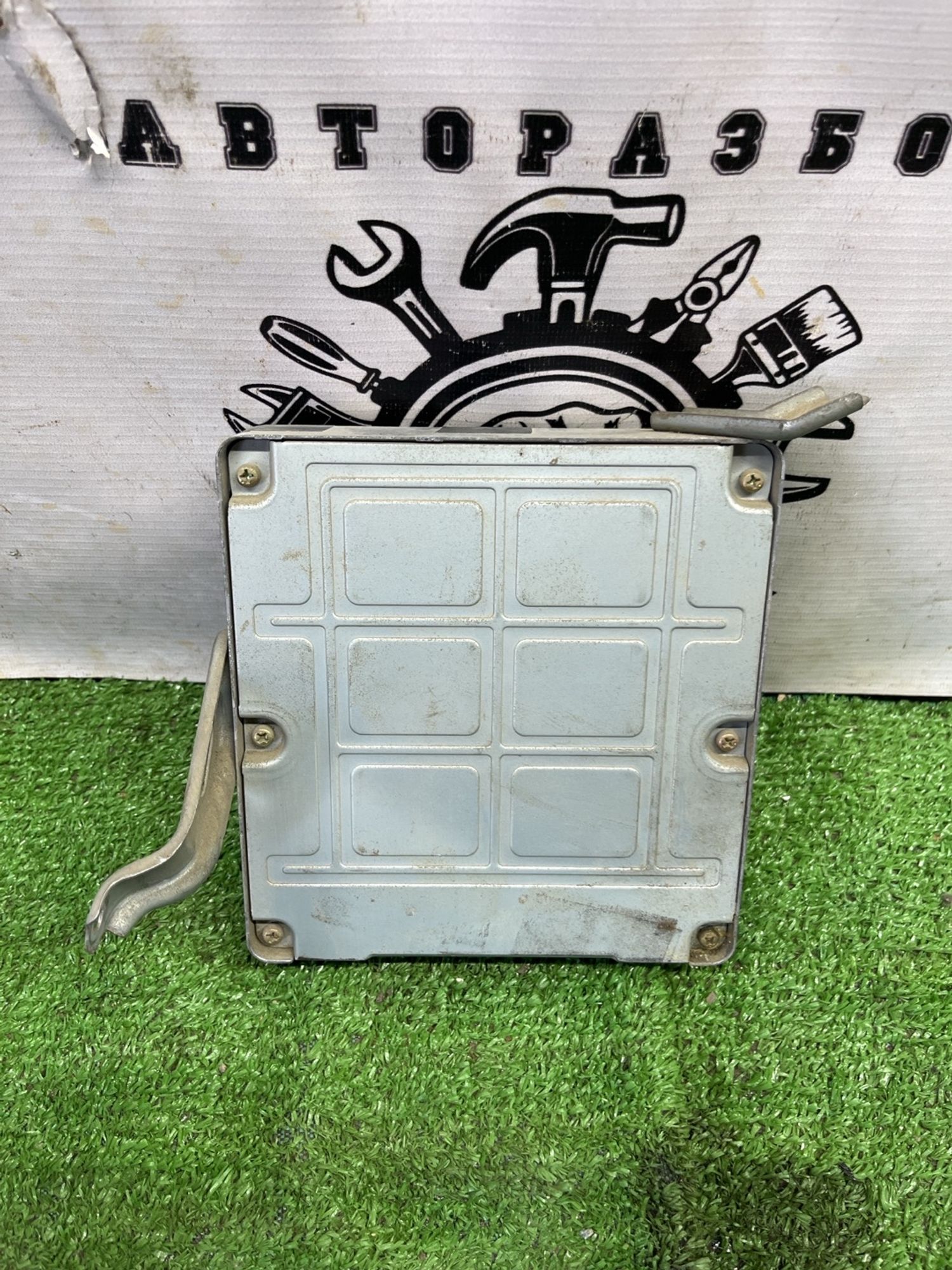 https://ycs.partsauto.market/partsauto-images/thmbs/userImages/cca1856e256b5441544f9aba03b424a6/part/4220e992-c1a3-4d63-87fc-b3aa4384cbc4_1775043862516.jpg