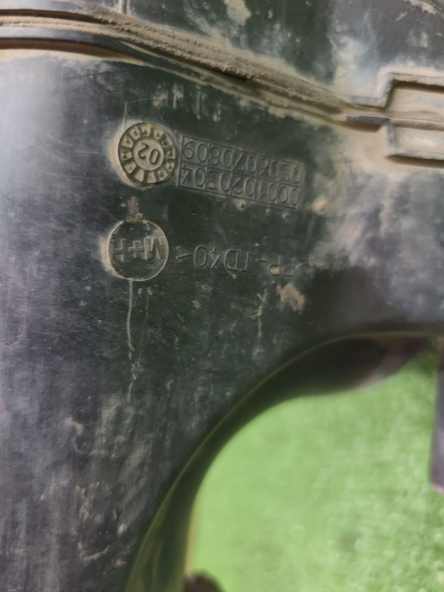 https://ycs.partsauto.market/partsauto-images/thmbs/userImages/cca1856e256b5441544f9aba03b424a6/part/42cf3e60-eefe-4186-b3ac-08709cb1afd5_1780476610431.jpg