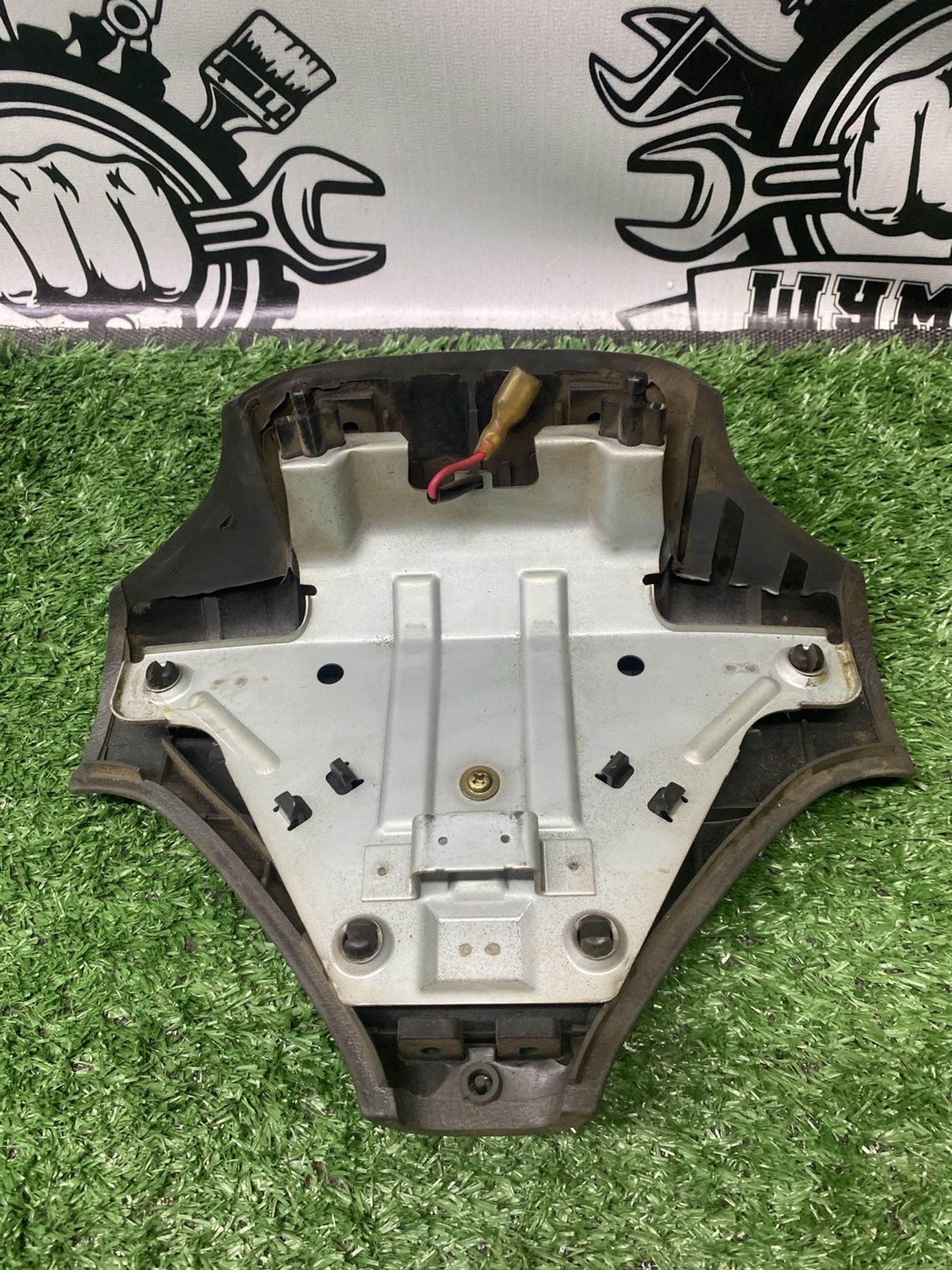 https://ycs.partsauto.market/partsauto-images/thmbs/userImages/cca1856e256b5441544f9aba03b424a6/part/44be54d7-afbe-4c20-b789-c7ce25de10fc_1782201420060.jpg