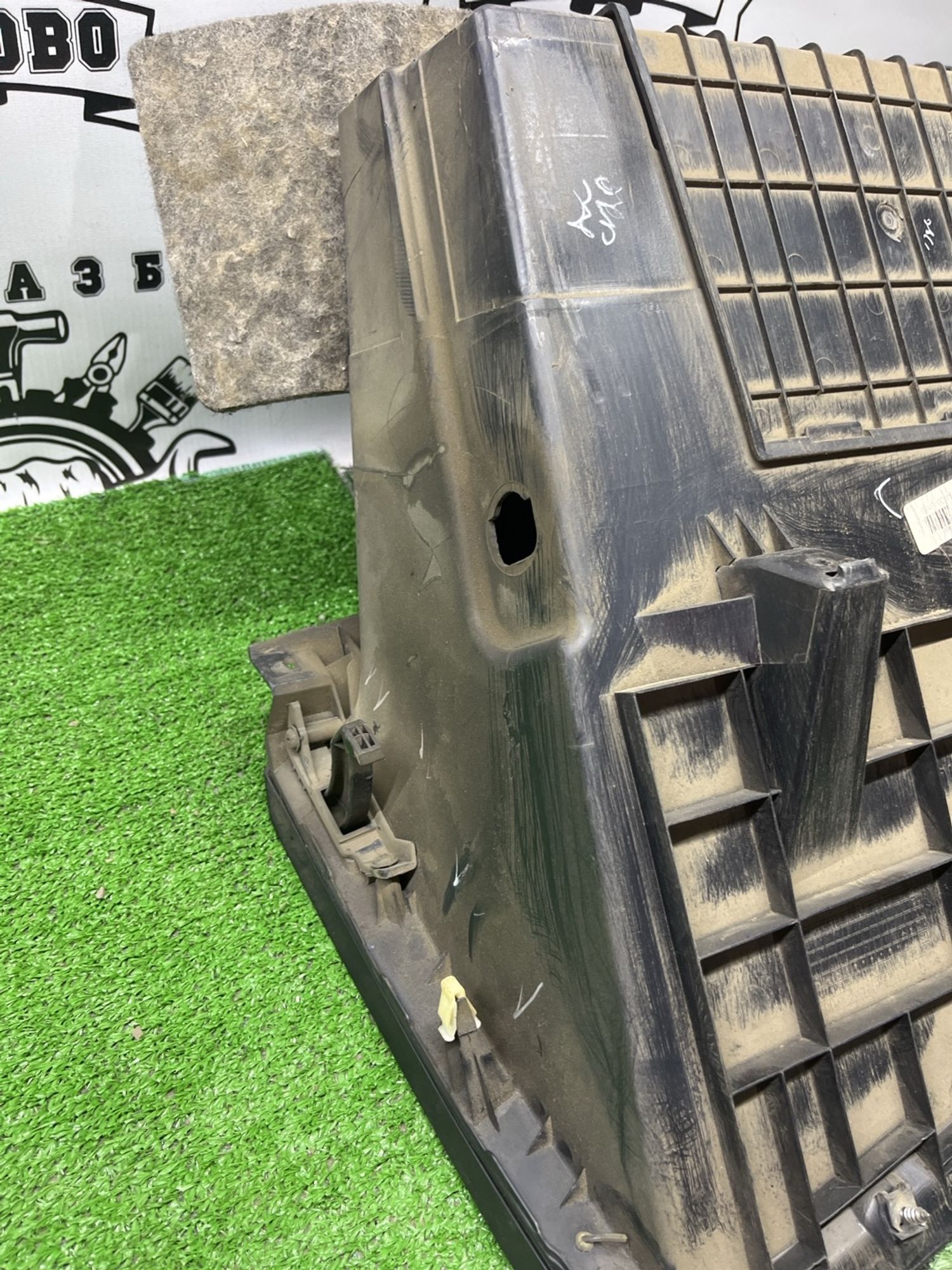 https://ycs.partsauto.market/partsauto-images/thmbs/userImages/cca1856e256b5441544f9aba03b424a6/part/464d17d7-543d-478d-b013-8923f0a9f106_1782630565280.jpg