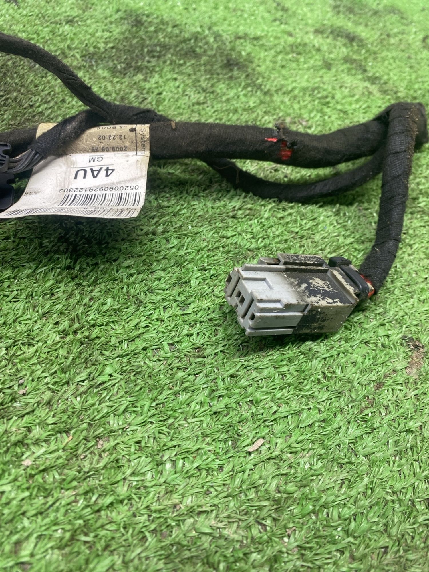 https://ycs.partsauto.market/partsauto-images/thmbs/userImages/cca1856e256b5441544f9aba03b424a6/part/46d05f81-b715-4b55-a12d-4902ab21dcd5_1780218483919.jpg