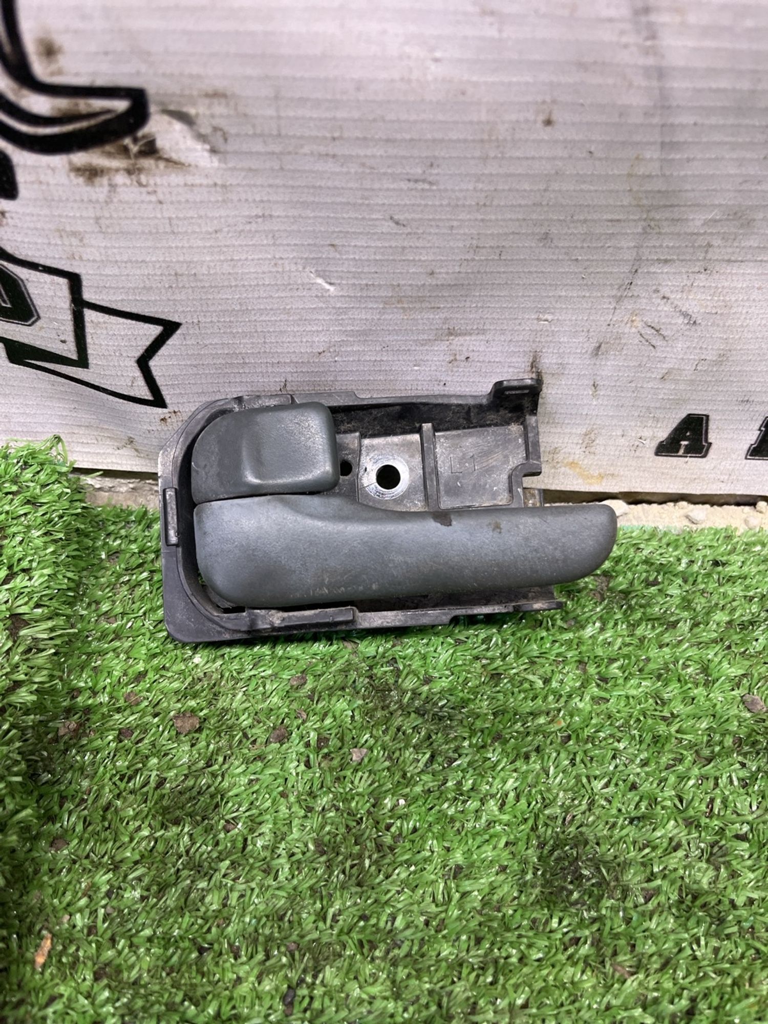 https://ycs.partsauto.market/partsauto-images/thmbs/userImages/cca1856e256b5441544f9aba03b424a6/part/47284567-bd95-4e6f-bce3-e0fdf6c96670_1778150559534.jpg