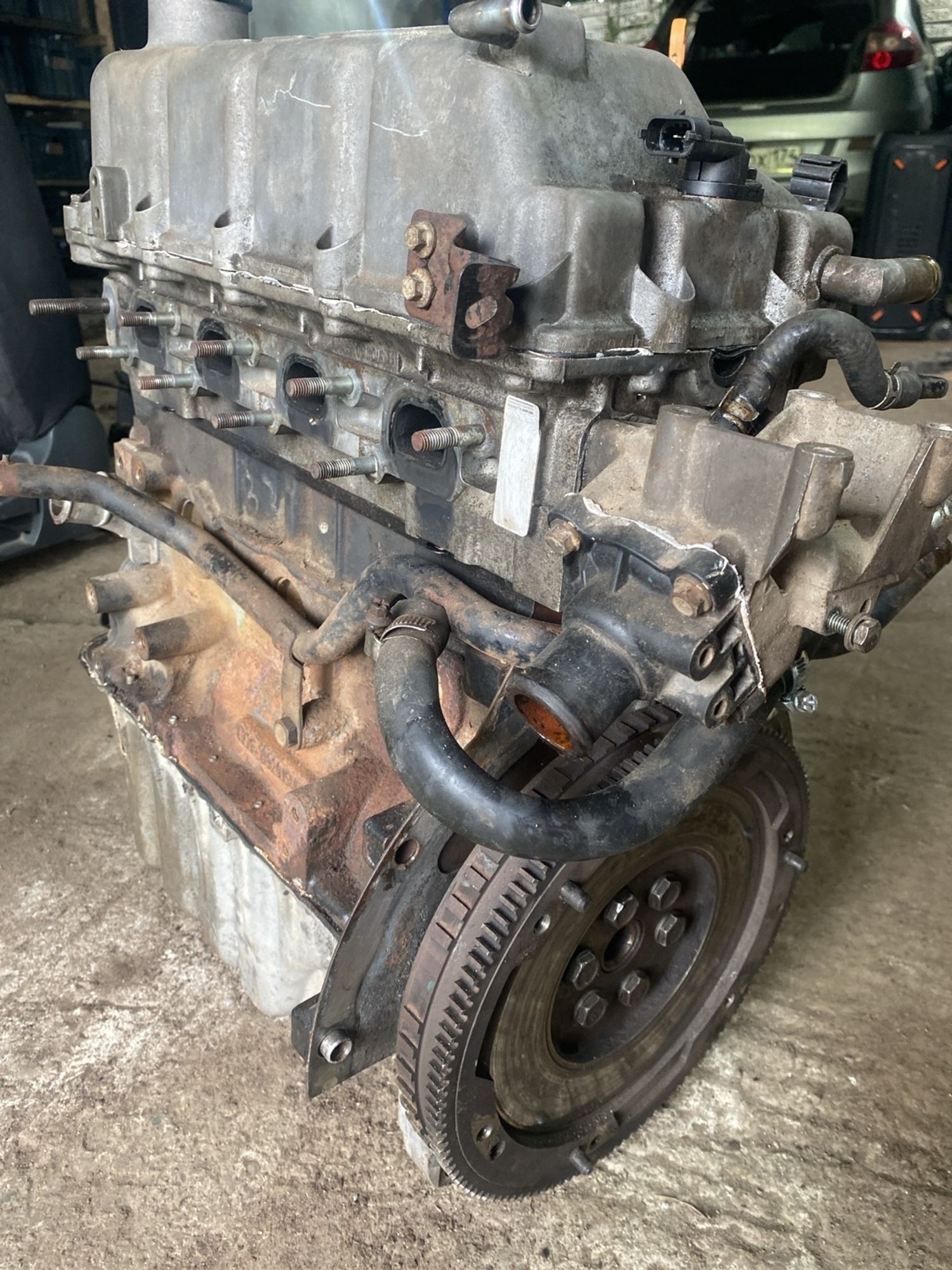 https://ycs.partsauto.market/partsauto-images/thmbs/userImages/cca1856e256b5441544f9aba03b424a6/part/47e40472-d7ce-4afd-a6ad-8ac464b9a8f1_1780921770528.jpg