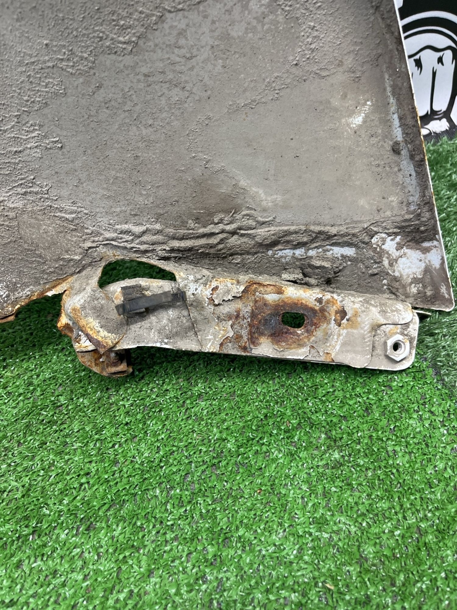 https://ycs.partsauto.market/partsauto-images/thmbs/userImages/cca1856e256b5441544f9aba03b424a6/part/494805ab-7a9a-41df-a5f1-526176196928_1783174917238.jpg