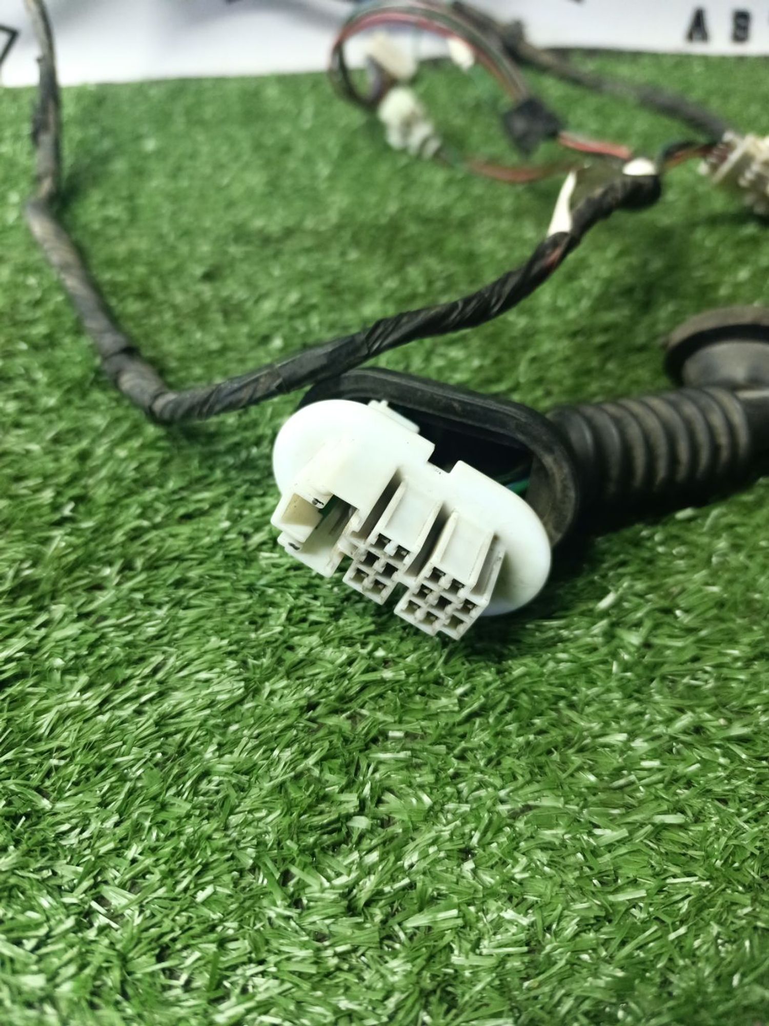 https://ycs.partsauto.market/partsauto-images/thmbs/userImages/cca1856e256b5441544f9aba03b424a6/part/49d95ed3-51a6-4939-9705-0be42b68066e_1787042866376.jpg
