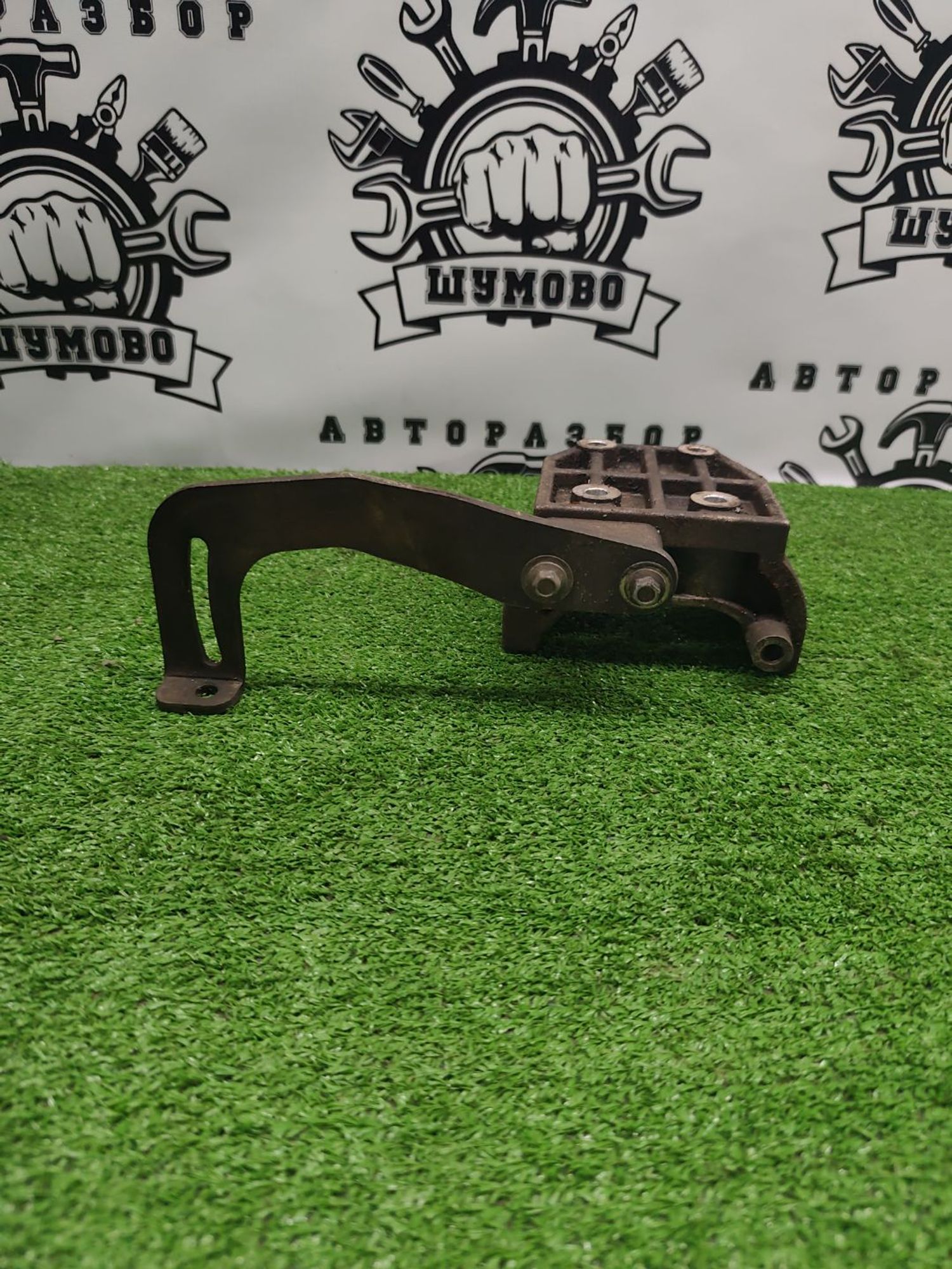https://ycs.partsauto.market/partsauto-images/thmbs/userImages/cca1856e256b5441544f9aba03b424a6/part/4a1ee94a-0536-4397-967d-2a9e4cc31f7c_1781098857721.jpg