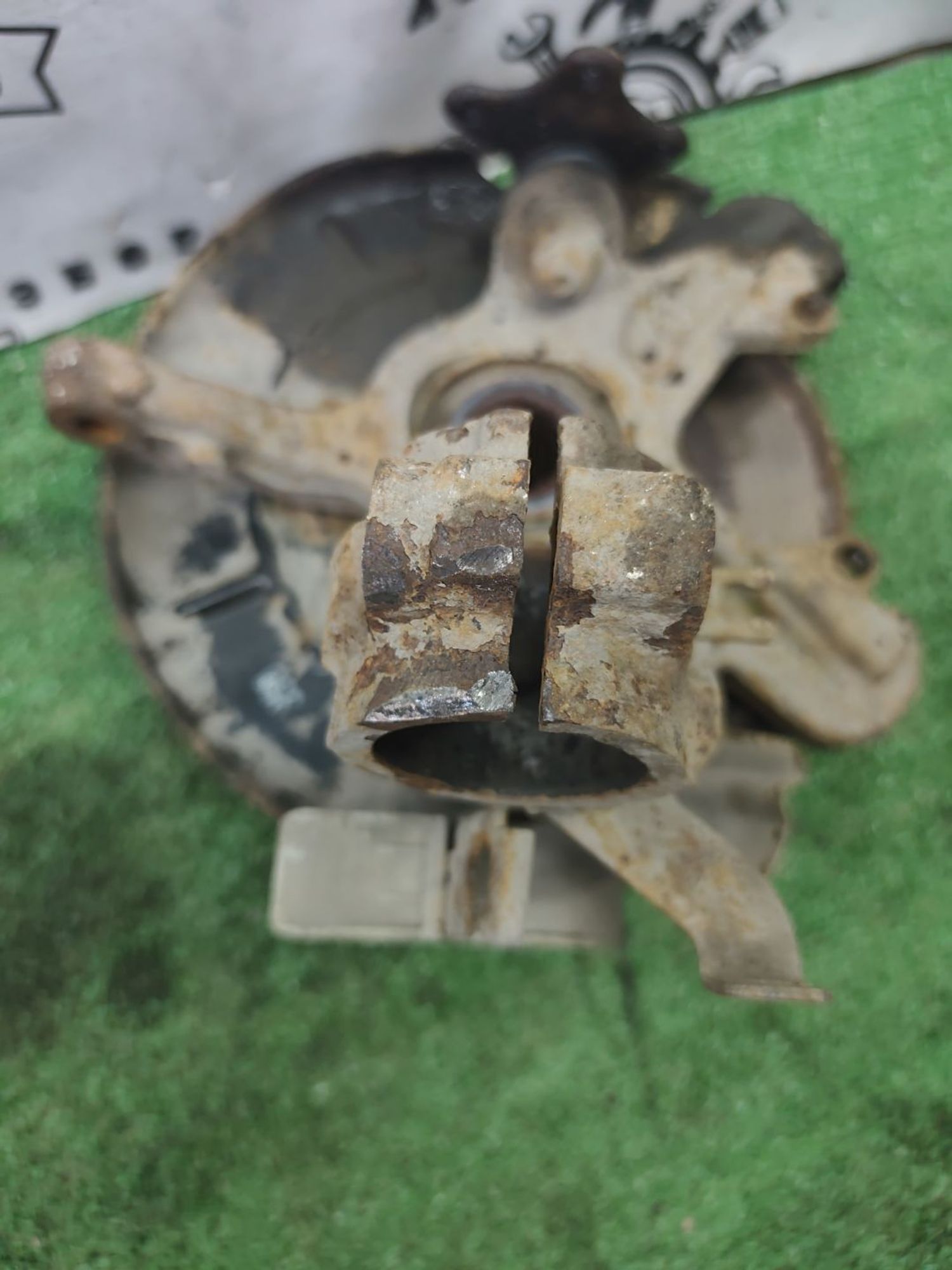 https://ycs.partsauto.market/partsauto-images/thmbs/userImages/cca1856e256b5441544f9aba03b424a6/part/4c104f0f-6c28-4cf4-bc9a-06a7698f9838_1778754246291.jpg