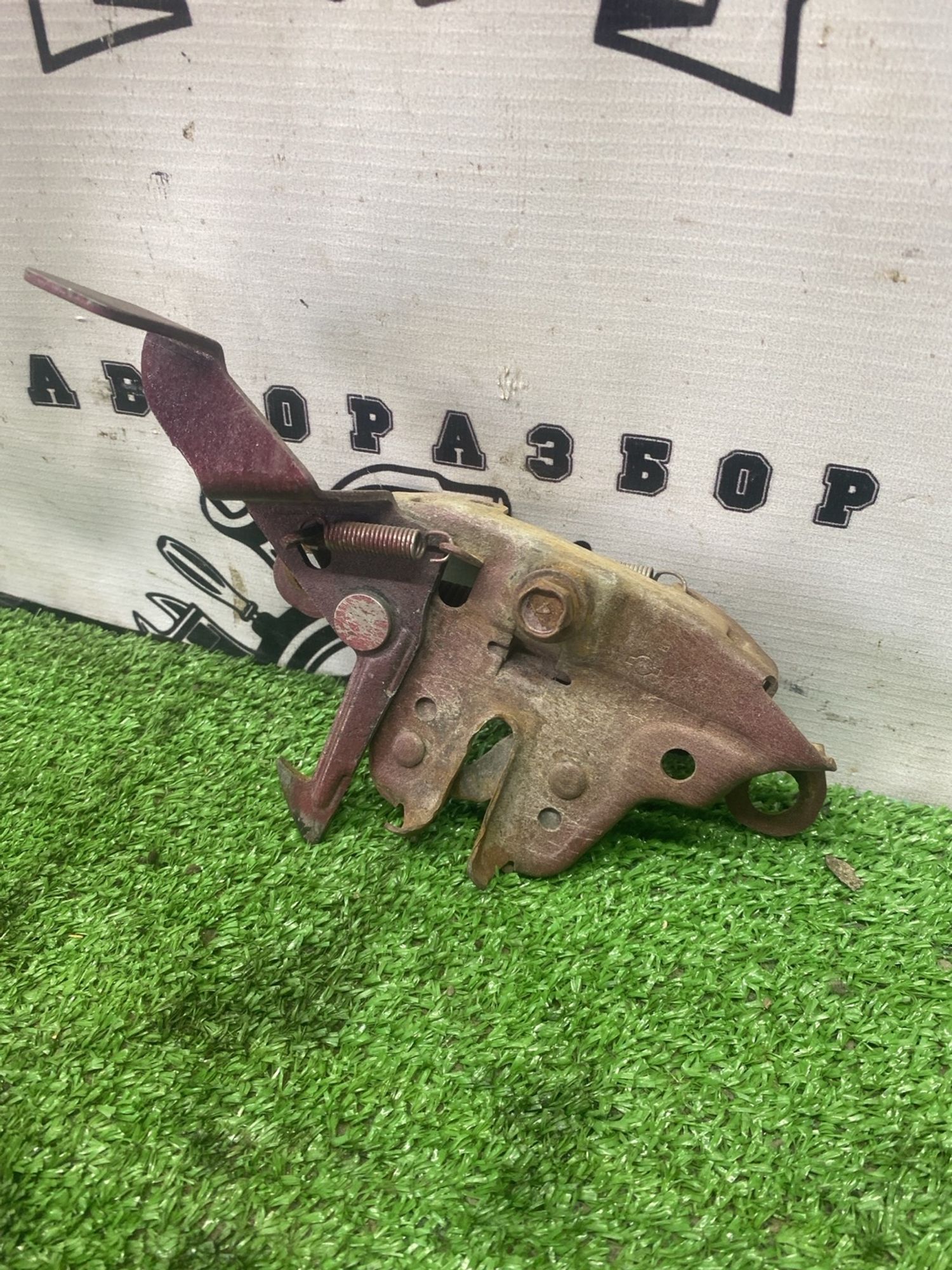 https://ycs.partsauto.market/partsauto-images/thmbs/userImages/cca1856e256b5441544f9aba03b424a6/part/4c5b4b29-413a-4966-a85d-37e4dace03ba_1779093874112.jpg