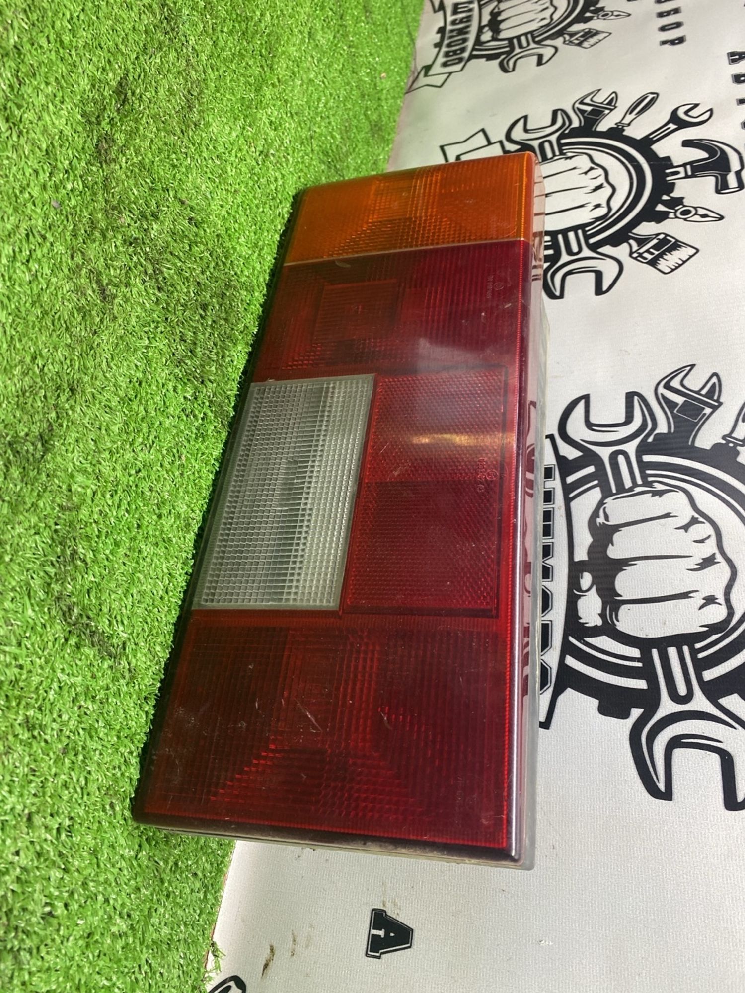 https://ycs.partsauto.market/partsauto-images/thmbs/userImages/cca1856e256b5441544f9aba03b424a6/part/4d7b7552-652c-48b7-9db6-d61c7b463eb1_1787308763122.jpg