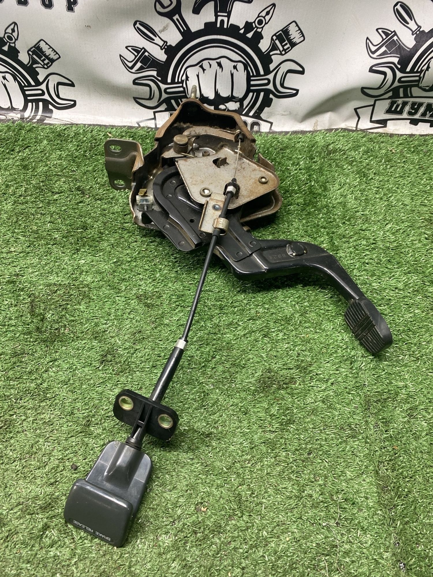 https://ycs.partsauto.market/partsauto-images/thmbs/userImages/cca1856e256b5441544f9aba03b424a6/part/4f21fdc4-6c2c-4e69-a28e-12602c7ca66d_1789470146375.jpg