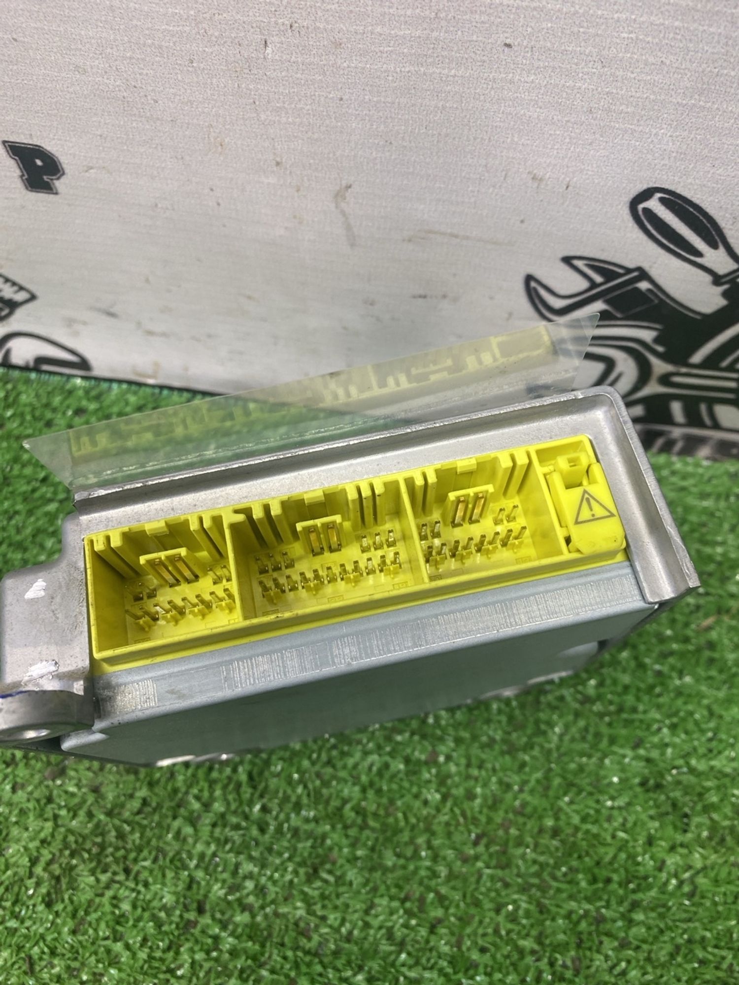 https://ycs.partsauto.market/partsauto-images/thmbs/userImages/cca1856e256b5441544f9aba03b424a6/part/4fe24284-c241-4a53-acb6-934b9c4d9bf1_1779697965374.jpg
