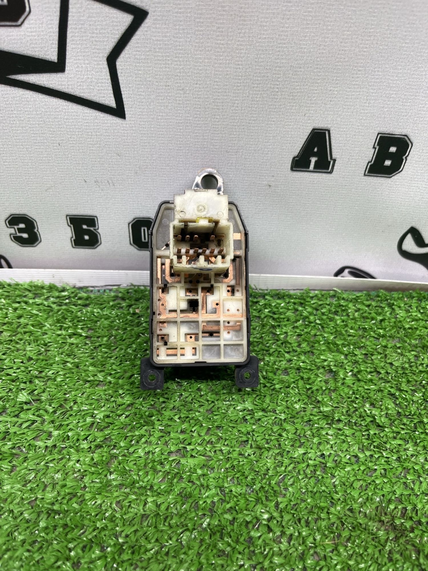 https://ycs.partsauto.market/partsauto-images/thmbs/userImages/cca1856e256b5441544f9aba03b424a6/part/50dfe812-7a60-4491-be95-3d7e67d730f3_1782551620689.jpg