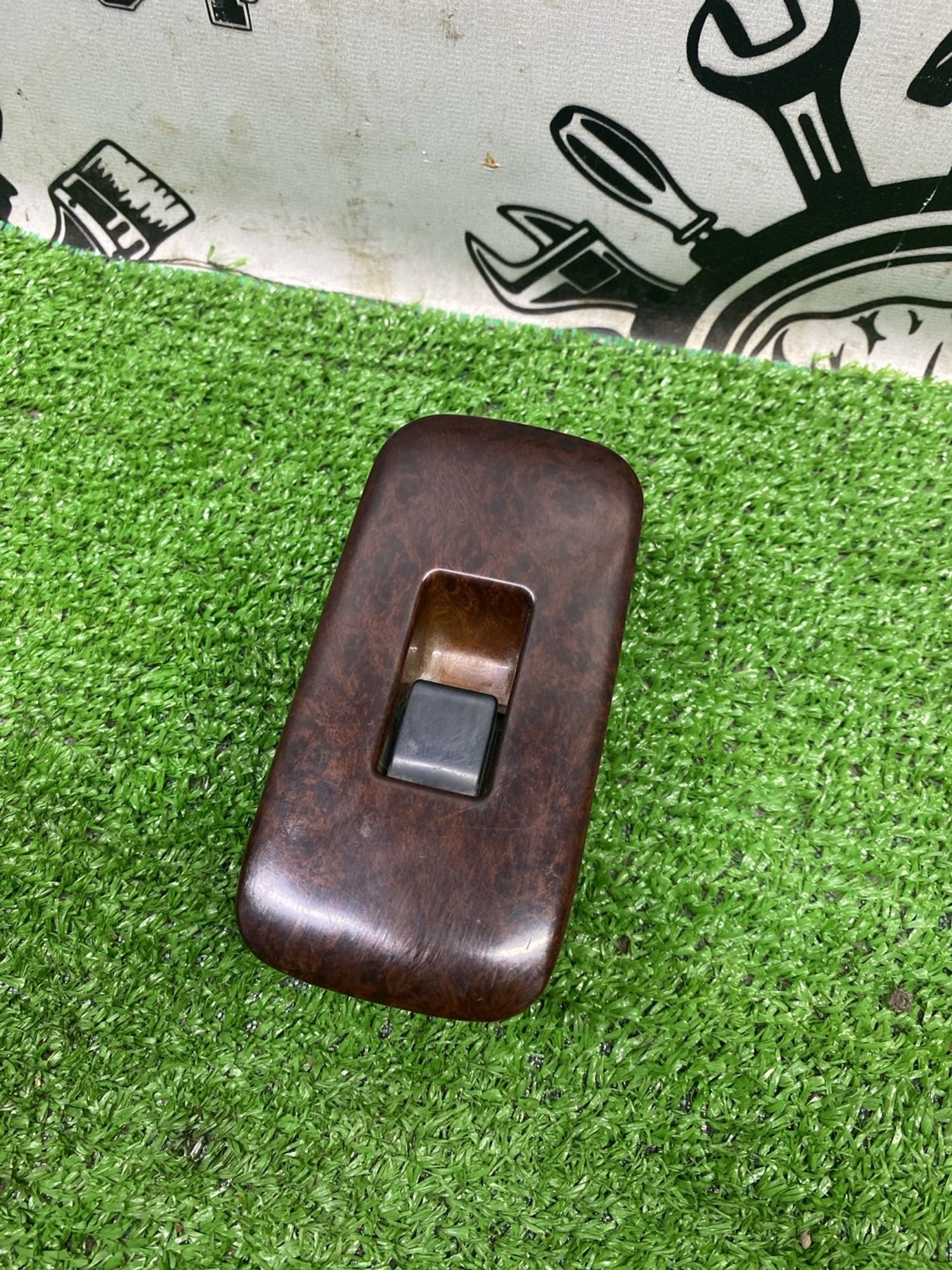 https://ycs.partsauto.market/partsauto-images/thmbs/userImages/cca1856e256b5441544f9aba03b424a6/part/513d38e6-8a99-45d4-a8fd-697db32716e3_1789377740588.jpg