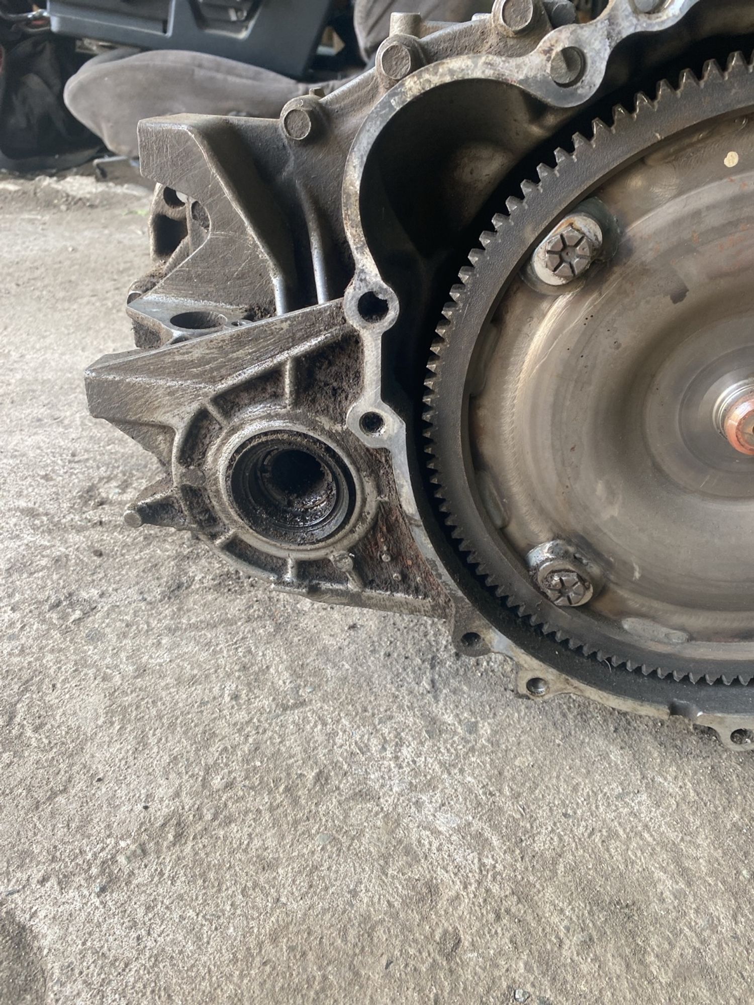 https://ycs.partsauto.market/partsauto-images/thmbs/userImages/cca1856e256b5441544f9aba03b424a6/part/519bdc8c-02b5-4d40-9184-eac807ebb0d9_1780048602131.jpg