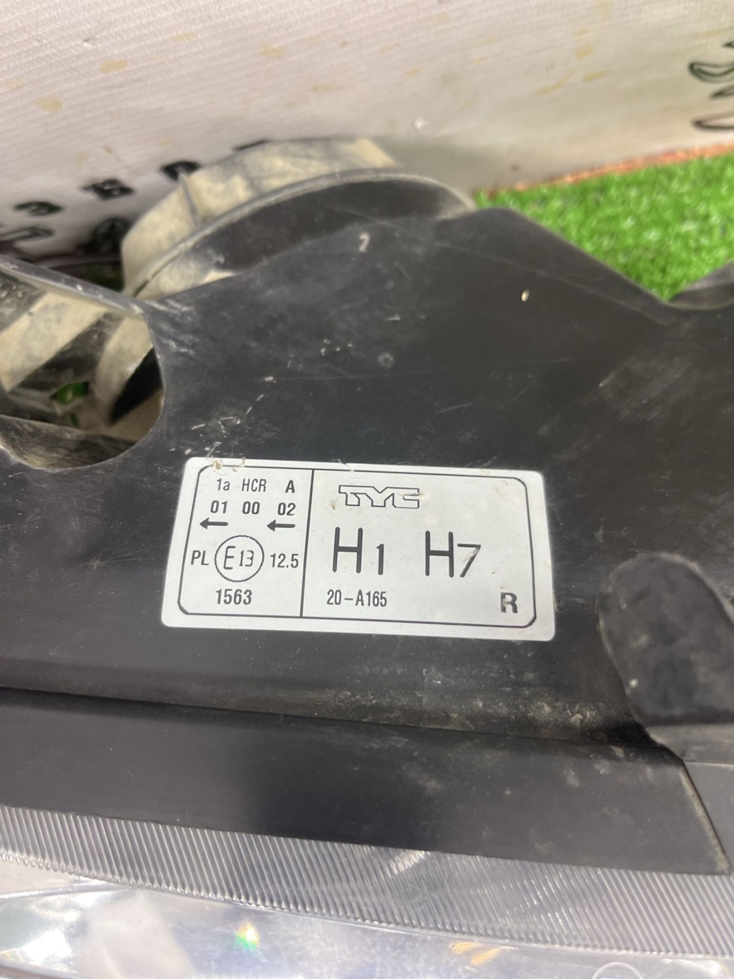 https://ycs.partsauto.market/partsauto-images/thmbs/userImages/cca1856e256b5441544f9aba03b424a6/part/52f34ed3-cf31-404c-8978-28cfc3307b0d_1777446742581.jpg