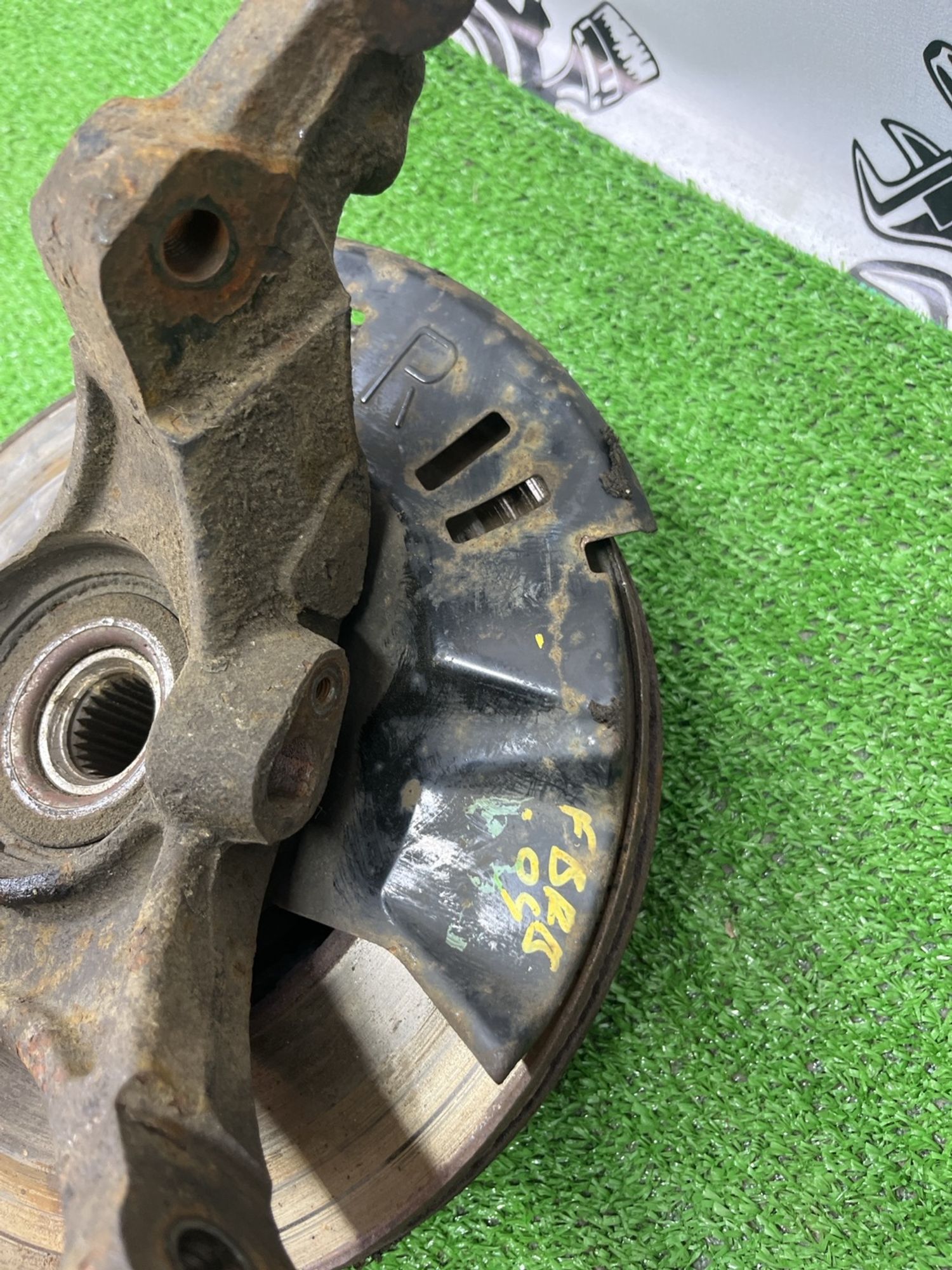 https://ycs.partsauto.market/partsauto-images/thmbs/userImages/cca1856e256b5441544f9aba03b424a6/part/533f7395-979f-4af0-b8c1-0657d27c2812_1782805579857.jpg