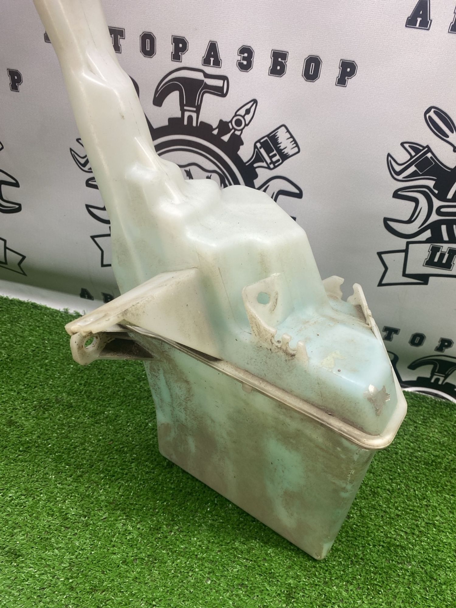 https://ycs.partsauto.market/partsauto-images/thmbs/userImages/cca1856e256b5441544f9aba03b424a6/part/5352f3b6-9ebd-4027-8942-11f47ab36575_1782983415613.jpg