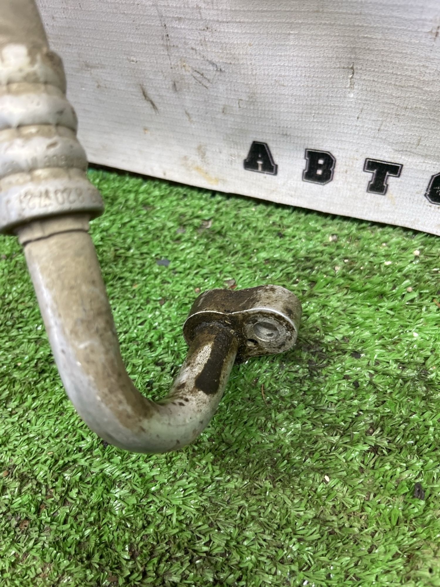 https://ycs.partsauto.market/partsauto-images/thmbs/userImages/cca1856e256b5441544f9aba03b424a6/part/5356df6e-5eea-41f0-a686-39f0a88a3cf9_1778738442881.jpg