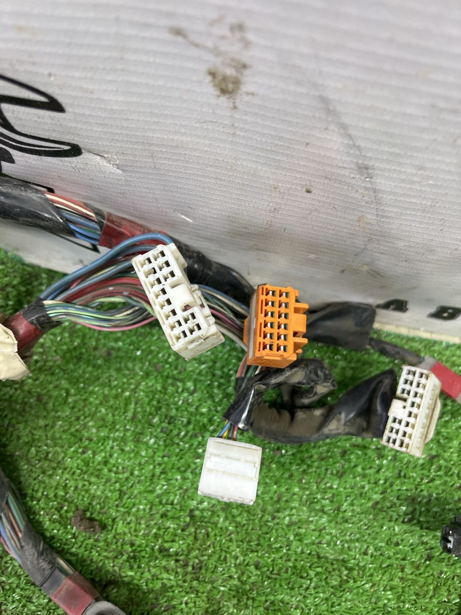 https://ycs.partsauto.market/partsauto-images/thmbs/userImages/cca1856e256b5441544f9aba03b424a6/part/53dfe6a6-1585-4490-98b6-d5415c2a3c10_1775647701863.jpg