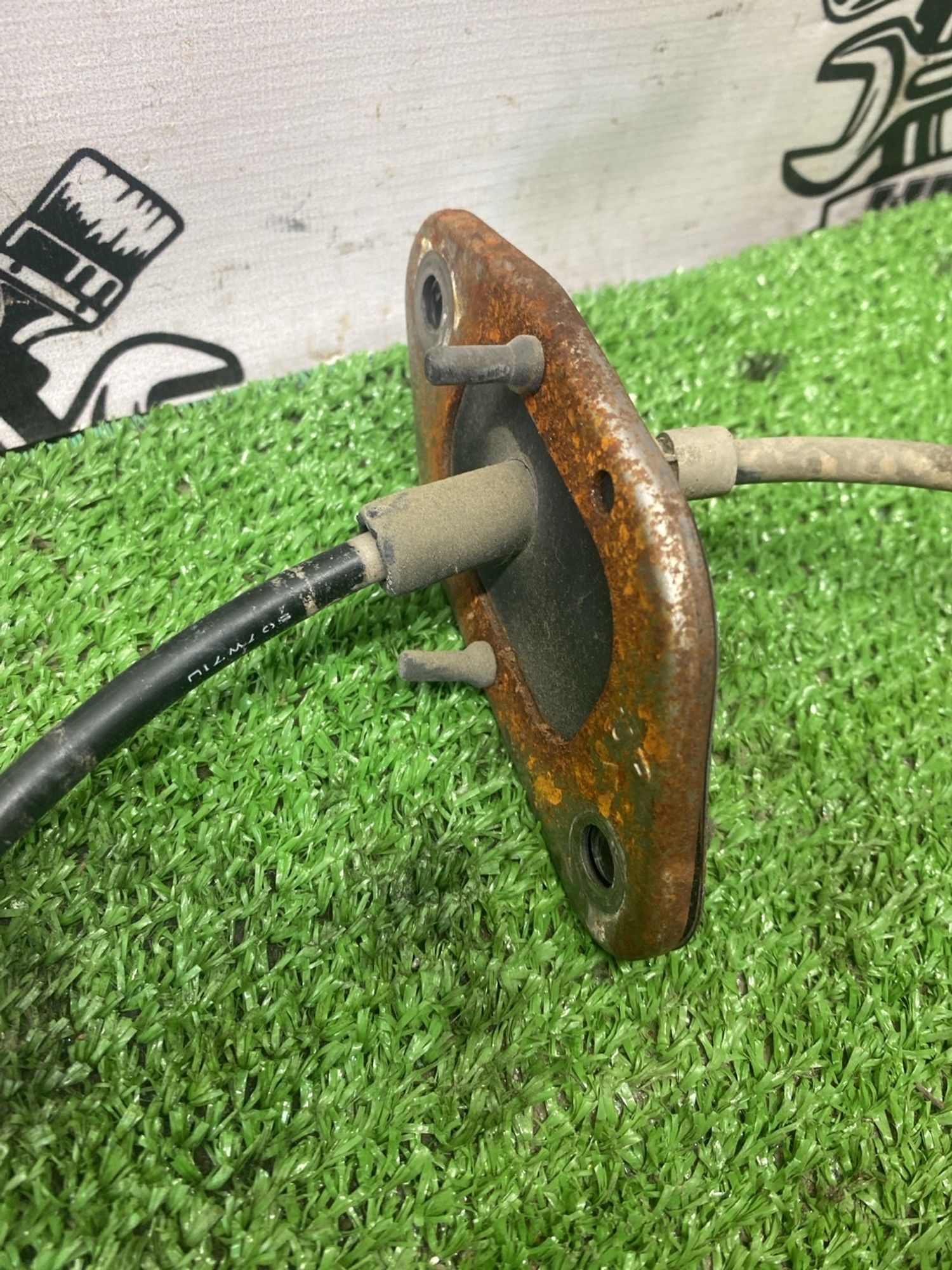 https://ycs.partsauto.market/partsauto-images/thmbs/userImages/cca1856e256b5441544f9aba03b424a6/part/53faf8c0-a94f-48b3-a848-0bf073094ef3_1779698284595.jpg