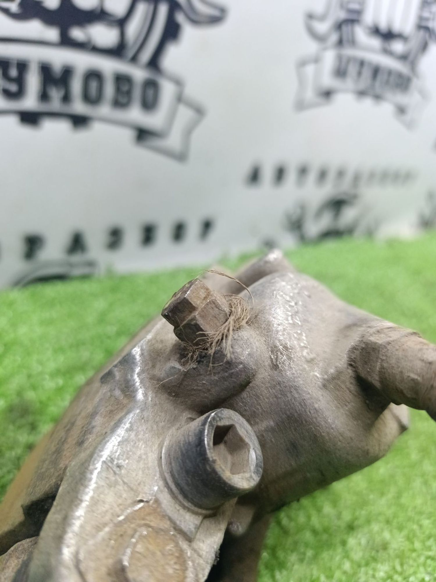 https://ycs.partsauto.market/partsauto-images/thmbs/userImages/cca1856e256b5441544f9aba03b424a6/part/541d53b0-56dc-4d17-b6fe-8b76bfd2d821_1787049436135.jpg