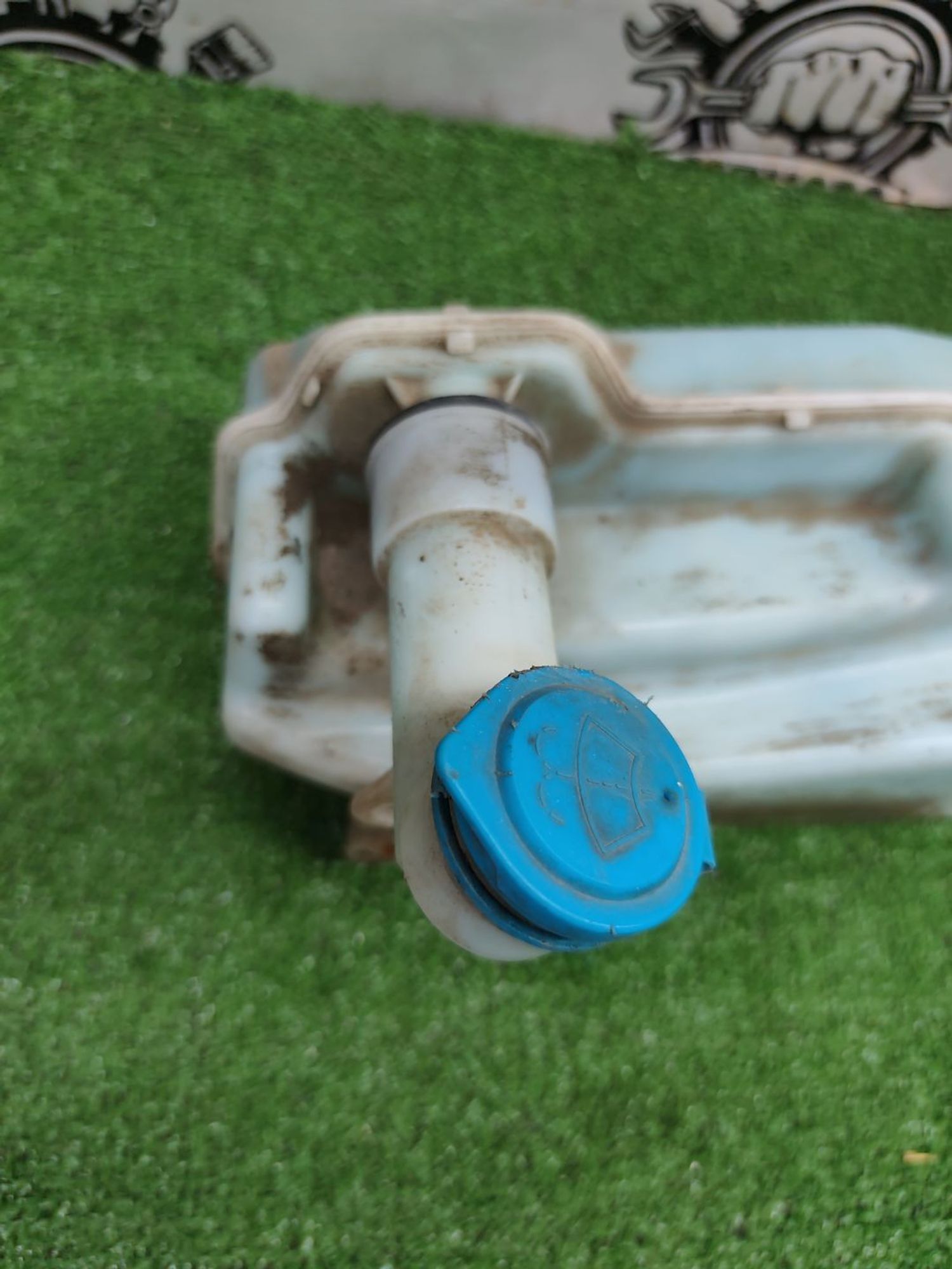 https://ycs.partsauto.market/partsauto-images/thmbs/userImages/cca1856e256b5441544f9aba03b424a6/part/54439ced-24da-45b2-9c3f-f3e9de4c51a3_1781002180881.jpg