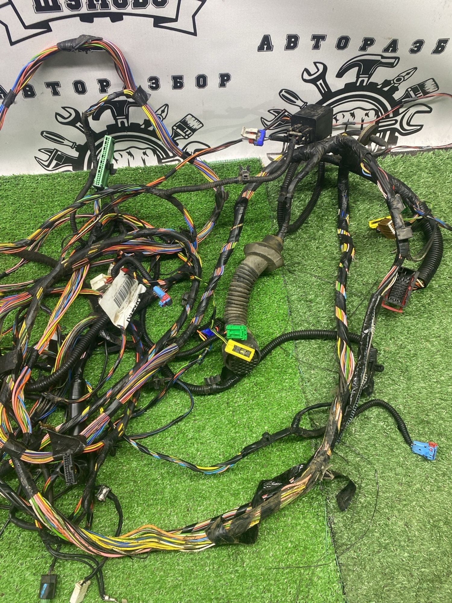 https://ycs.partsauto.market/partsauto-images/thmbs/userImages/cca1856e256b5441544f9aba03b424a6/part/547e0be0-35ed-4b80-a0ab-ffeffad78218_1783489691952.jpg