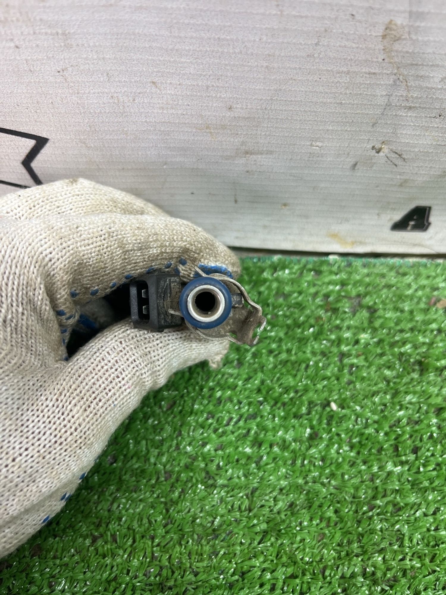 https://ycs.partsauto.market/partsauto-images/thmbs/userImages/cca1856e256b5441544f9aba03b424a6/part/54a00c8b-8857-42a9-9def-d940a8b2cdd0_1774856558084.jpg