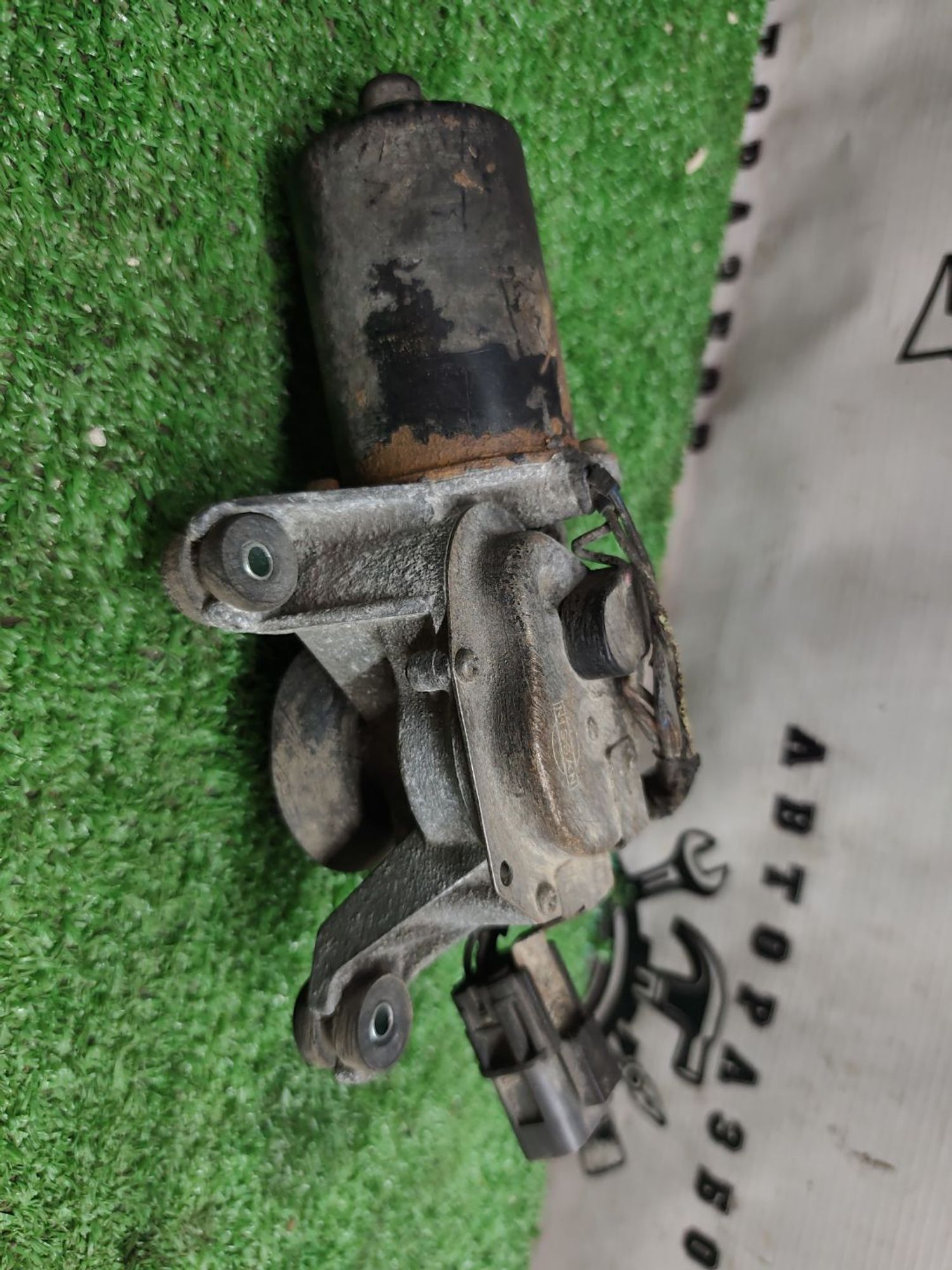 https://ycs.partsauto.market/partsauto-images/thmbs/userImages/cca1856e256b5441544f9aba03b424a6/part/55a59c17-915a-4bfb-a590-6f0663e92db6_1778736045702.jpg