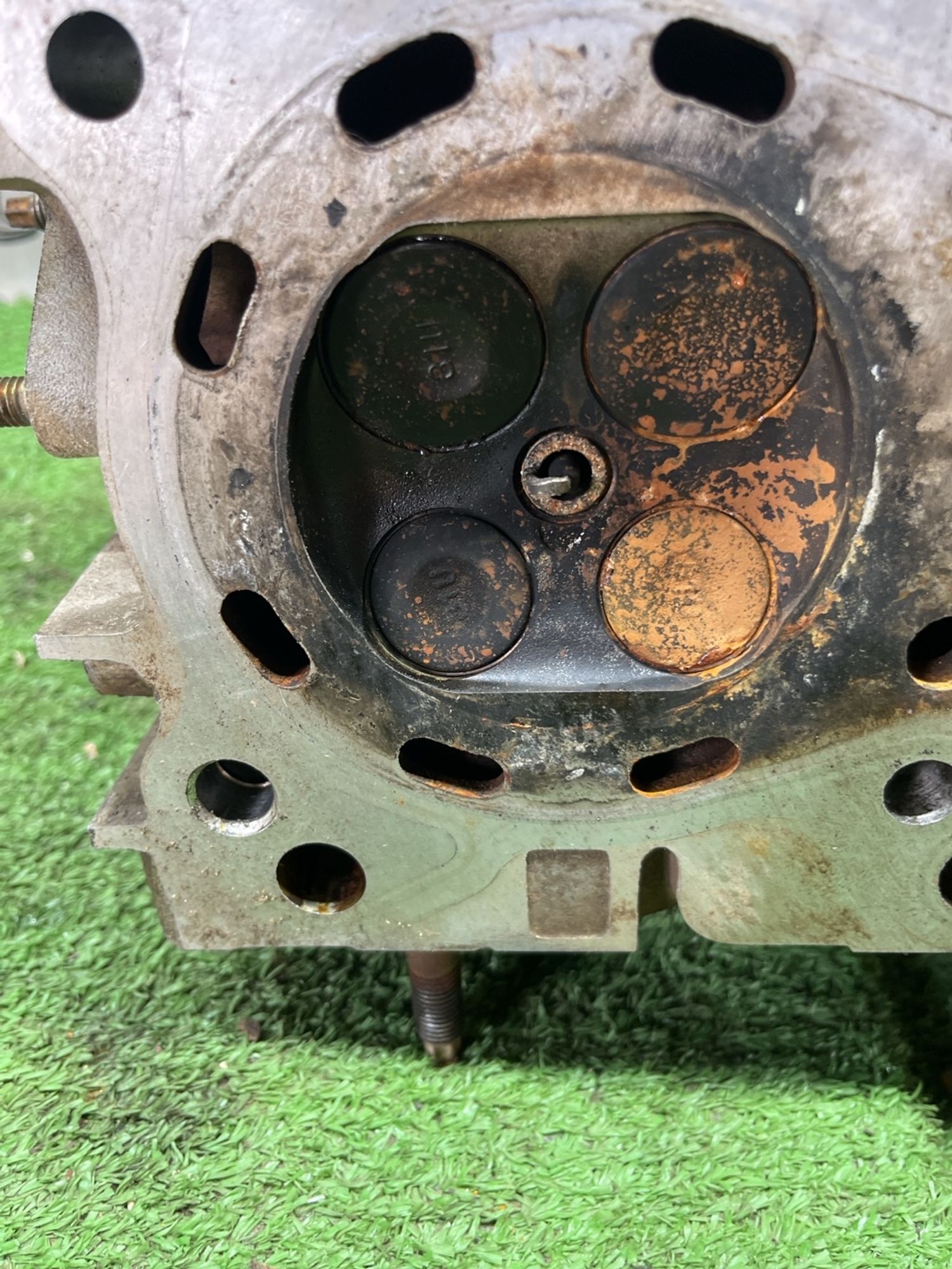 https://ycs.partsauto.market/partsauto-images/thmbs/userImages/cca1856e256b5441544f9aba03b424a6/part/56088713-eade-41b5-833f-3de72a91cc8c_1778232375970.jpg