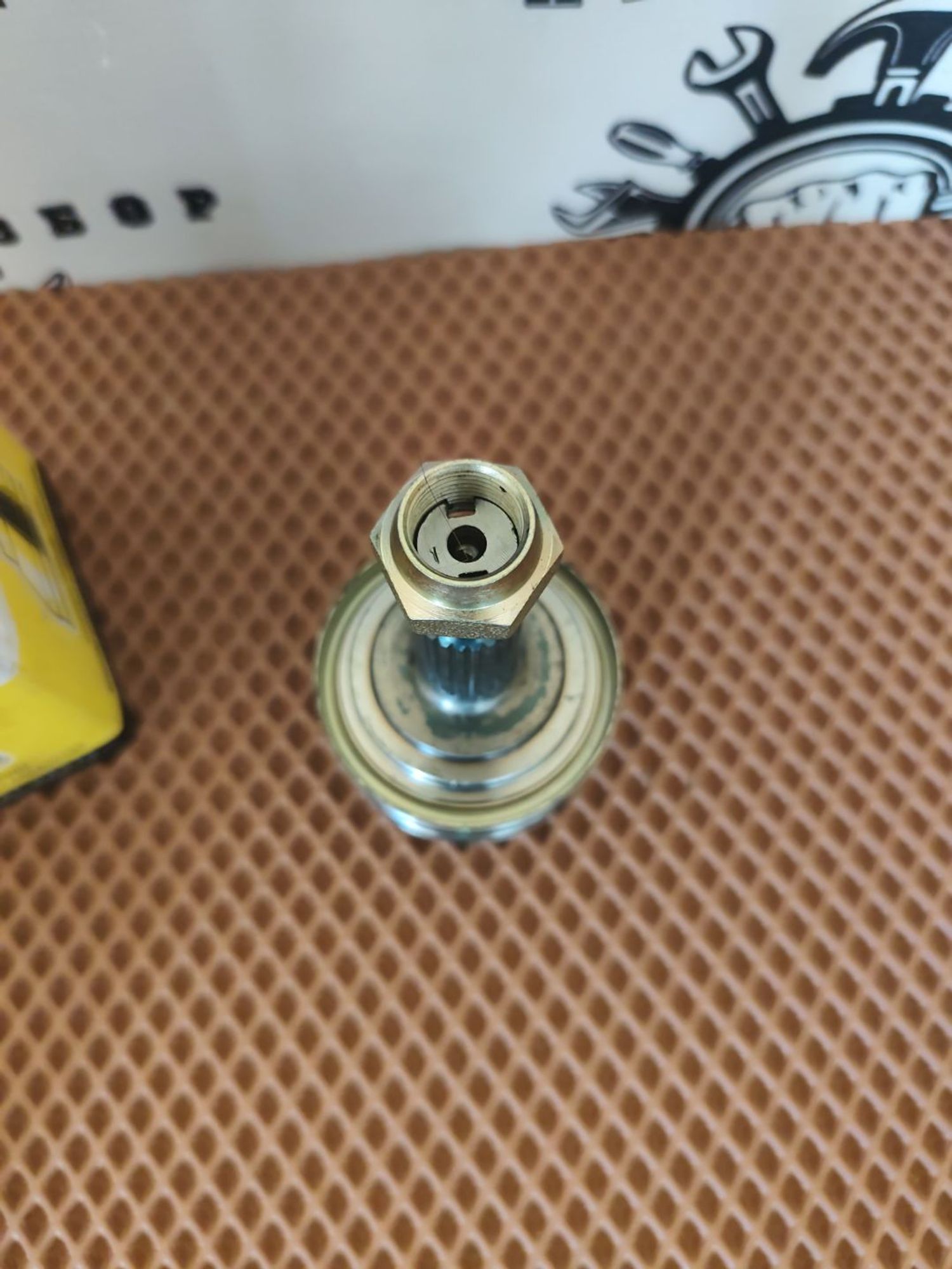 https://ycs.partsauto.market/partsauto-images/thmbs/userImages/cca1856e256b5441544f9aba03b424a6/part/5683ed7a-d224-45ac-8558-556090d237e8_1784630812041.jpg