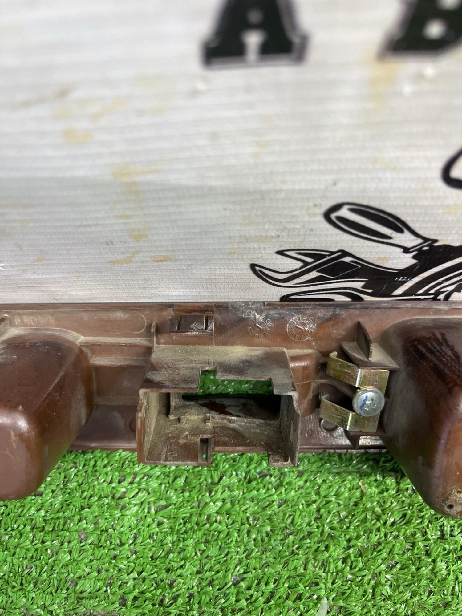 https://ycs.partsauto.market/partsauto-images/thmbs/userImages/cca1856e256b5441544f9aba03b424a6/part/576de9cf-bf8e-4397-89c8-8799d65bd212_1775047113801.jpg